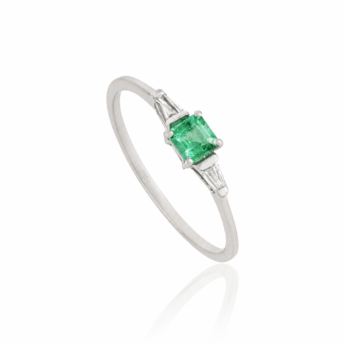 Emerald & Diamond Ring