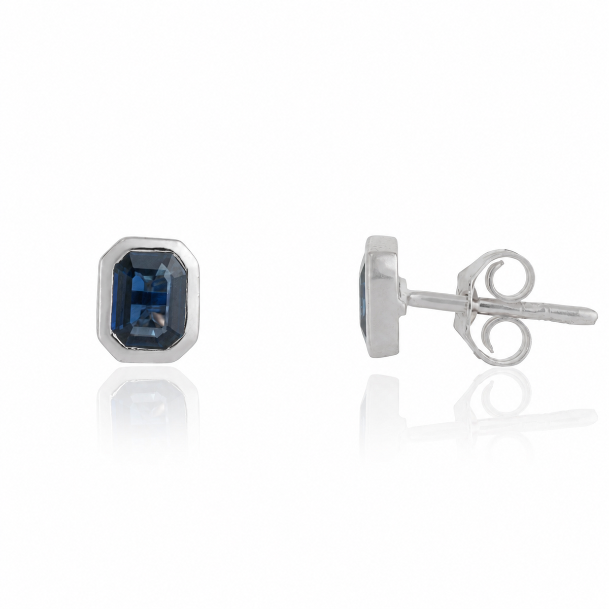 Blue Sapphire Stud Earring