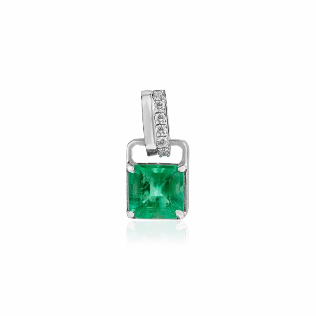 Emerald Diamond Pendant Necklace