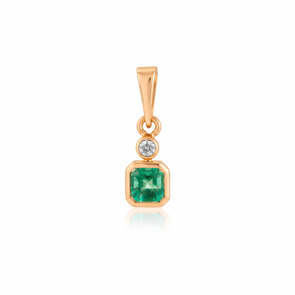 Emerald Diamond Pendant Necklace