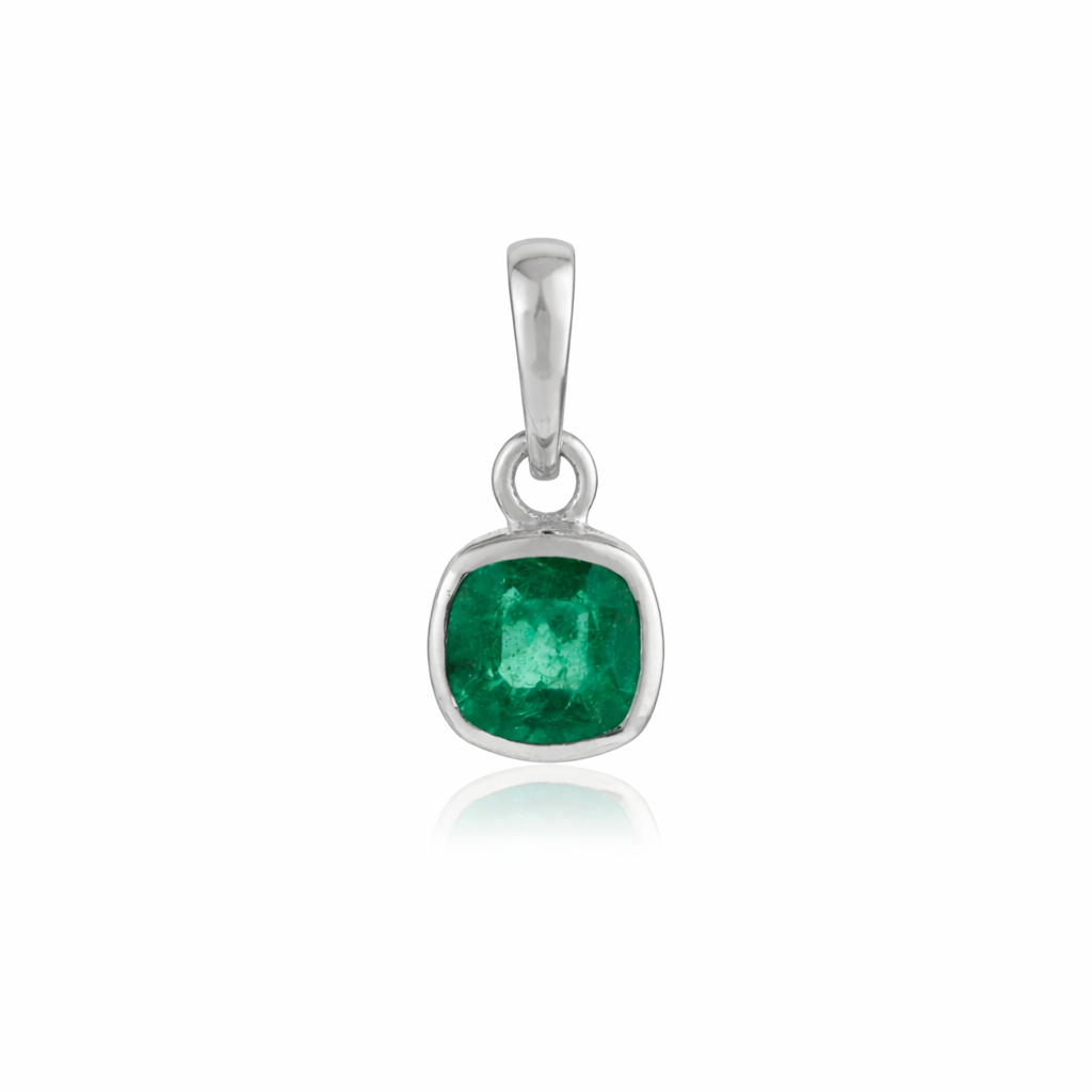 Natural Emerald Pendant Necklace