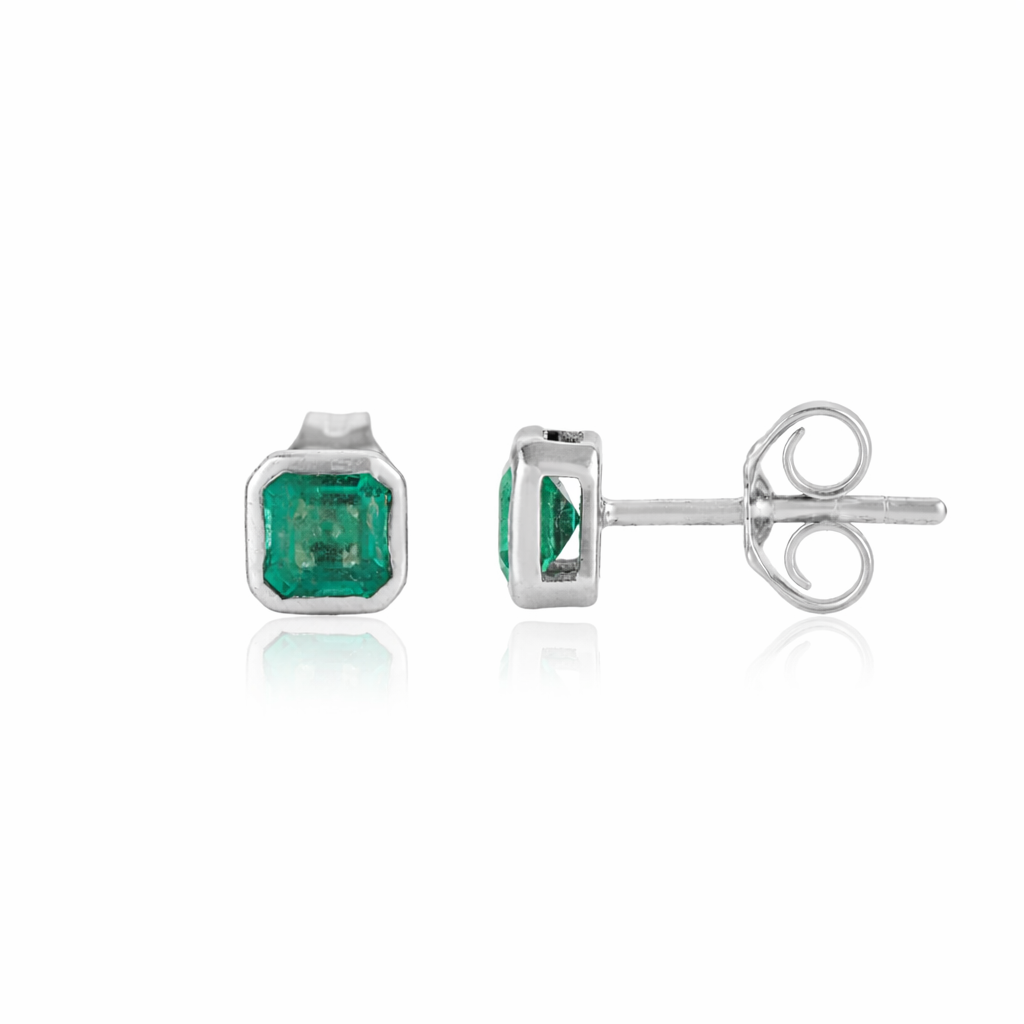 Natural Emerald Stud Earring