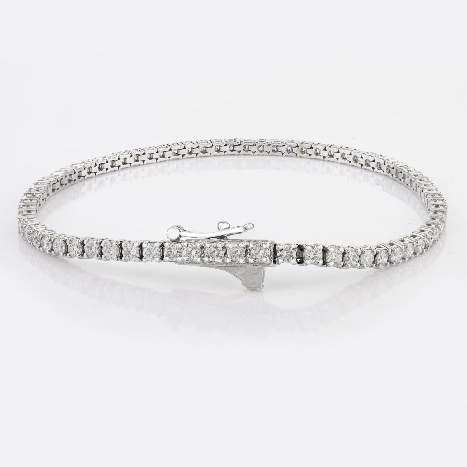 18K Gold Diamond Bracelet