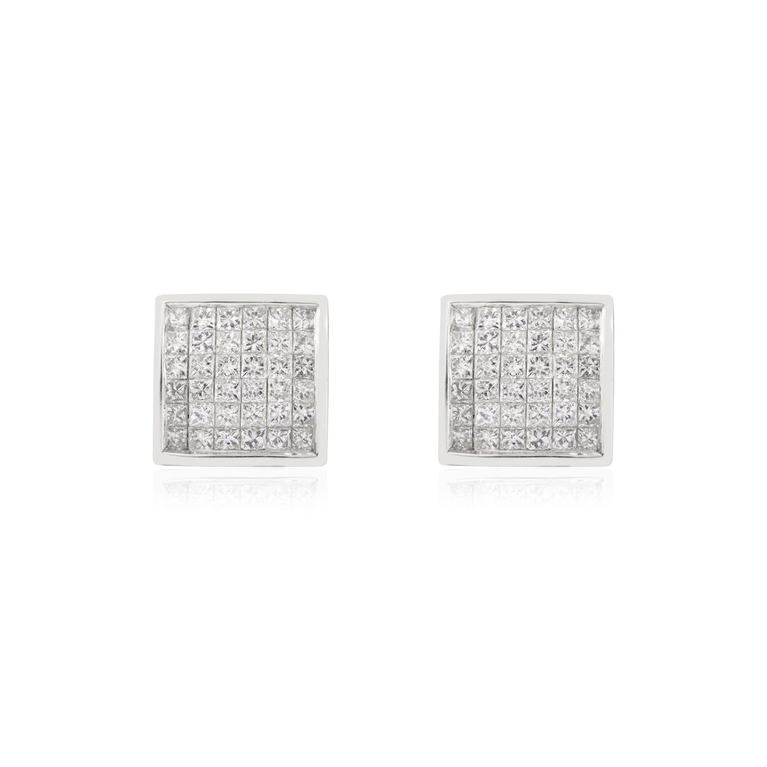 Diamond 18K Gold Stud Earring