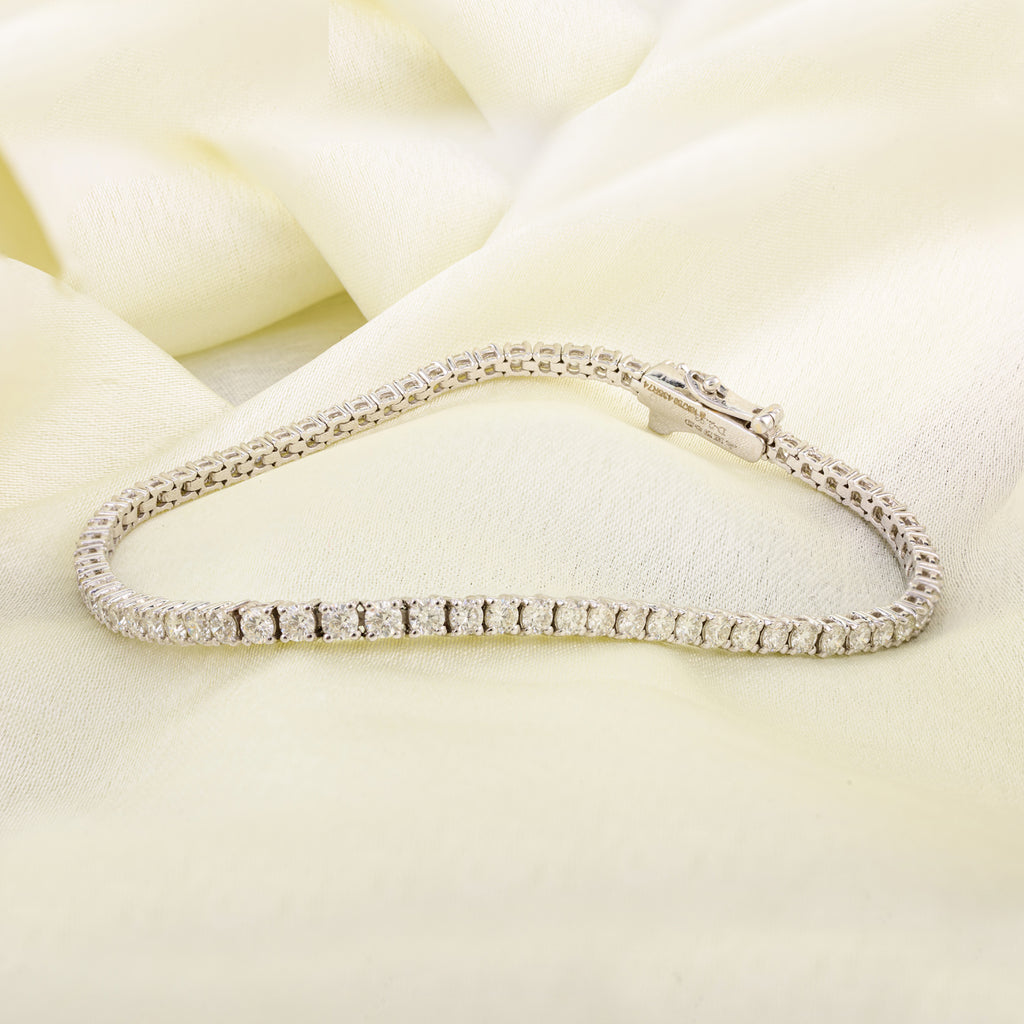 18K Gold Diamond Bracelet