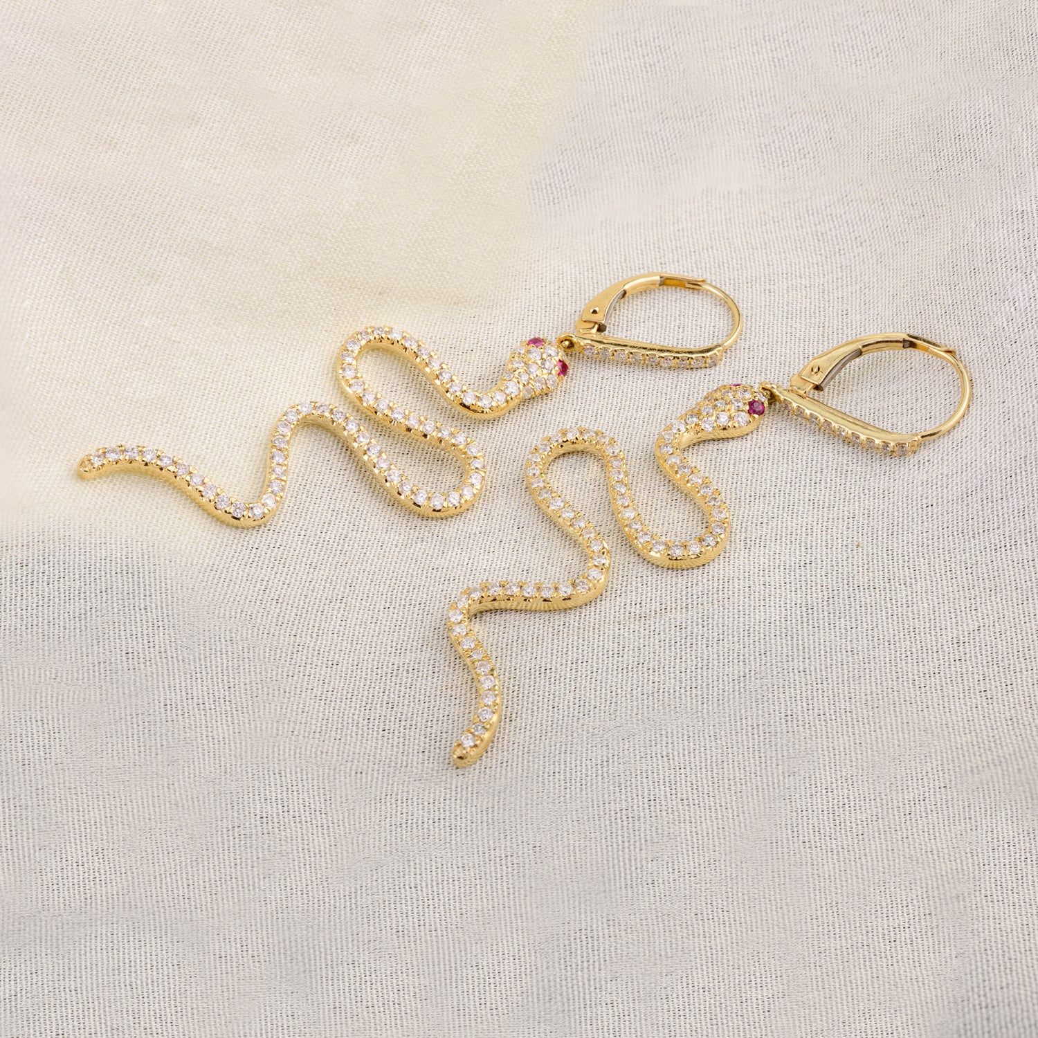 Snake Diamond Earring Gold