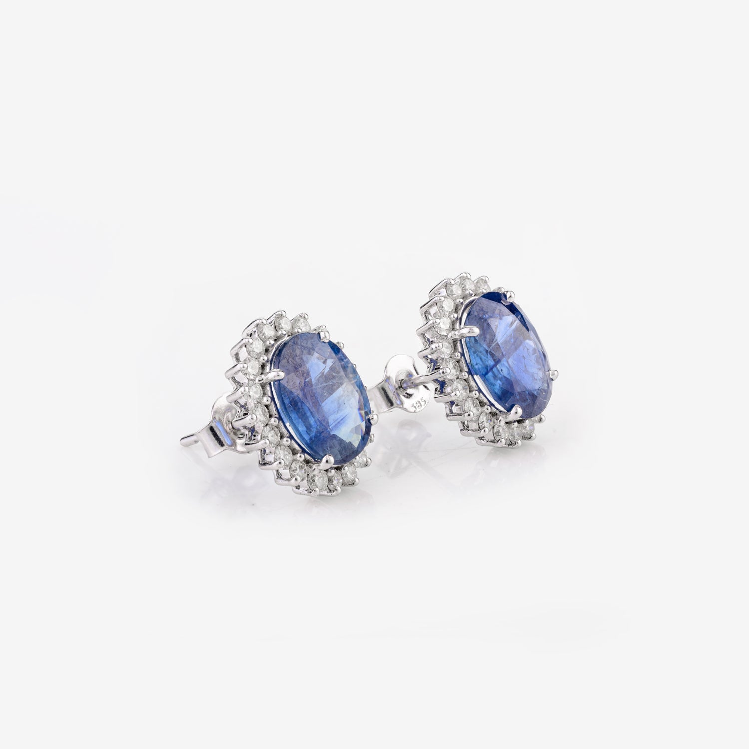Diamond Blue Sapphire 18K Gold Stud Earring