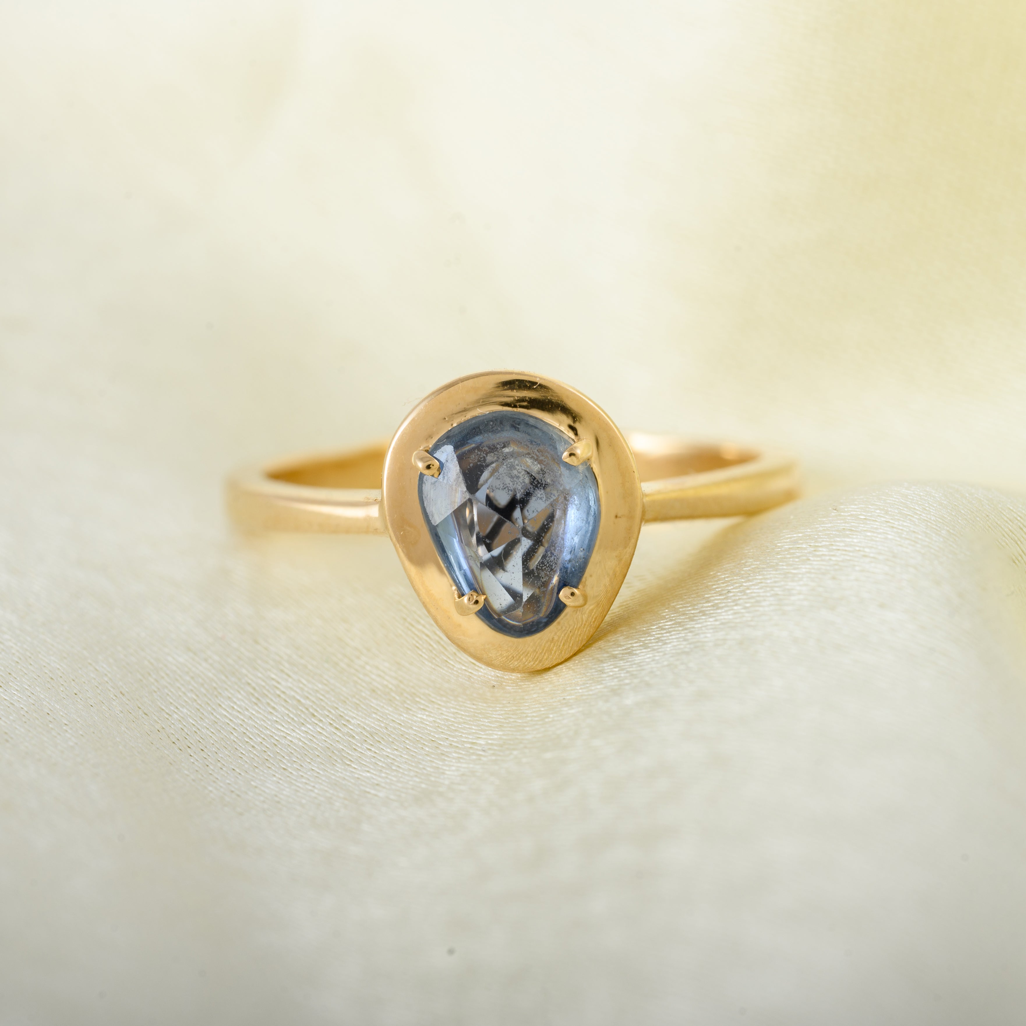 Natural Blue Sapphire Gold Ring