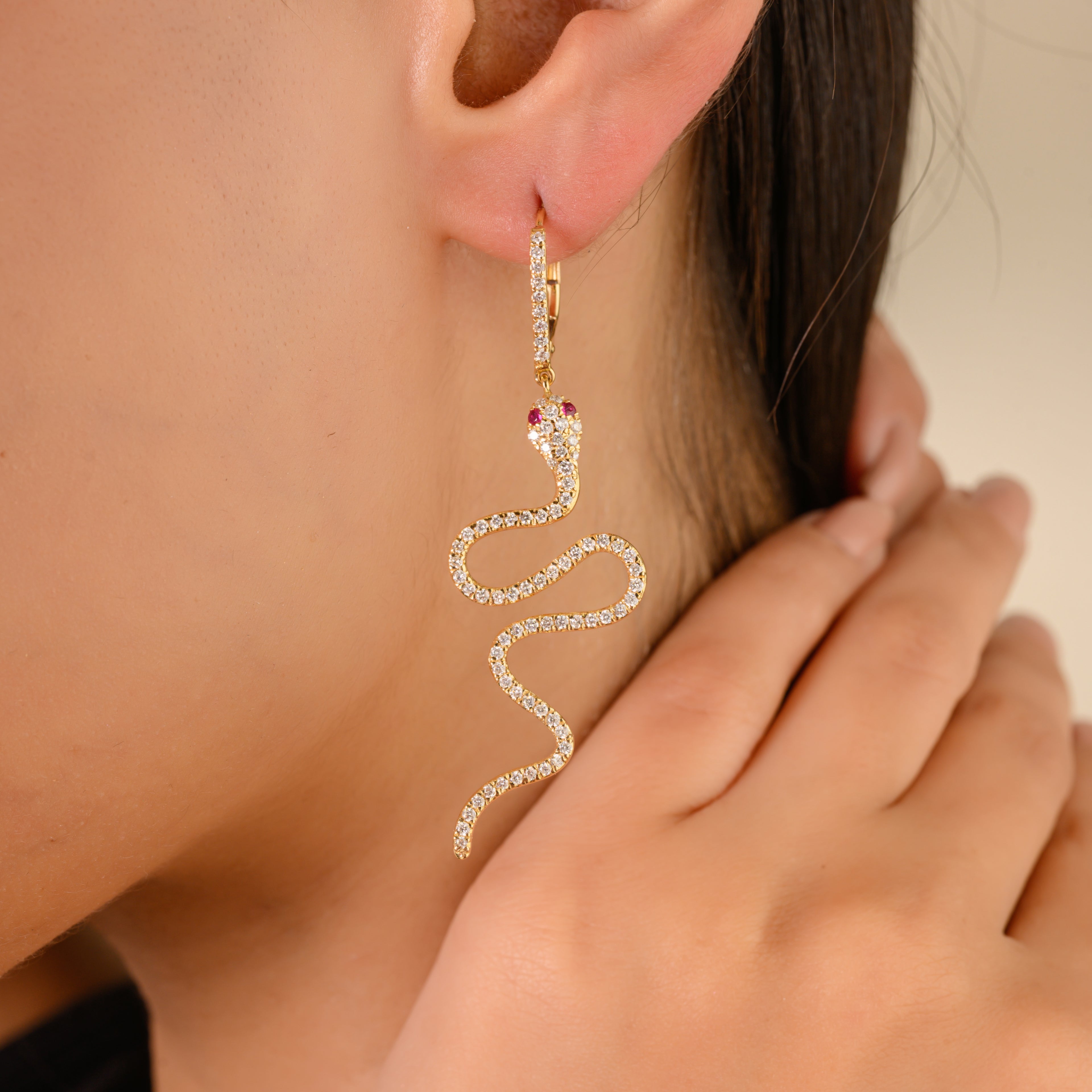 Snake Diamond Earring Gold