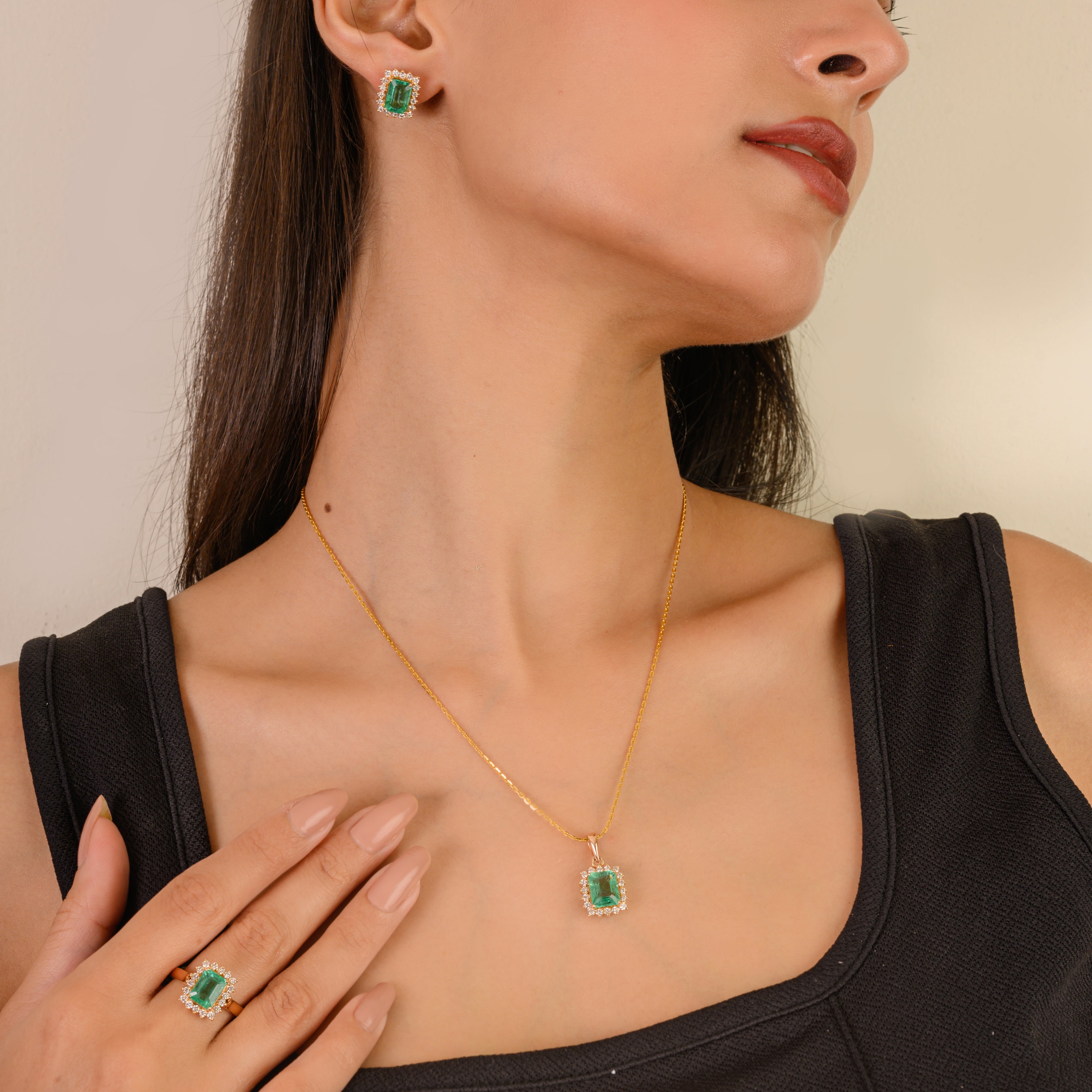 Diamond Emerald 18K Gold Necklace