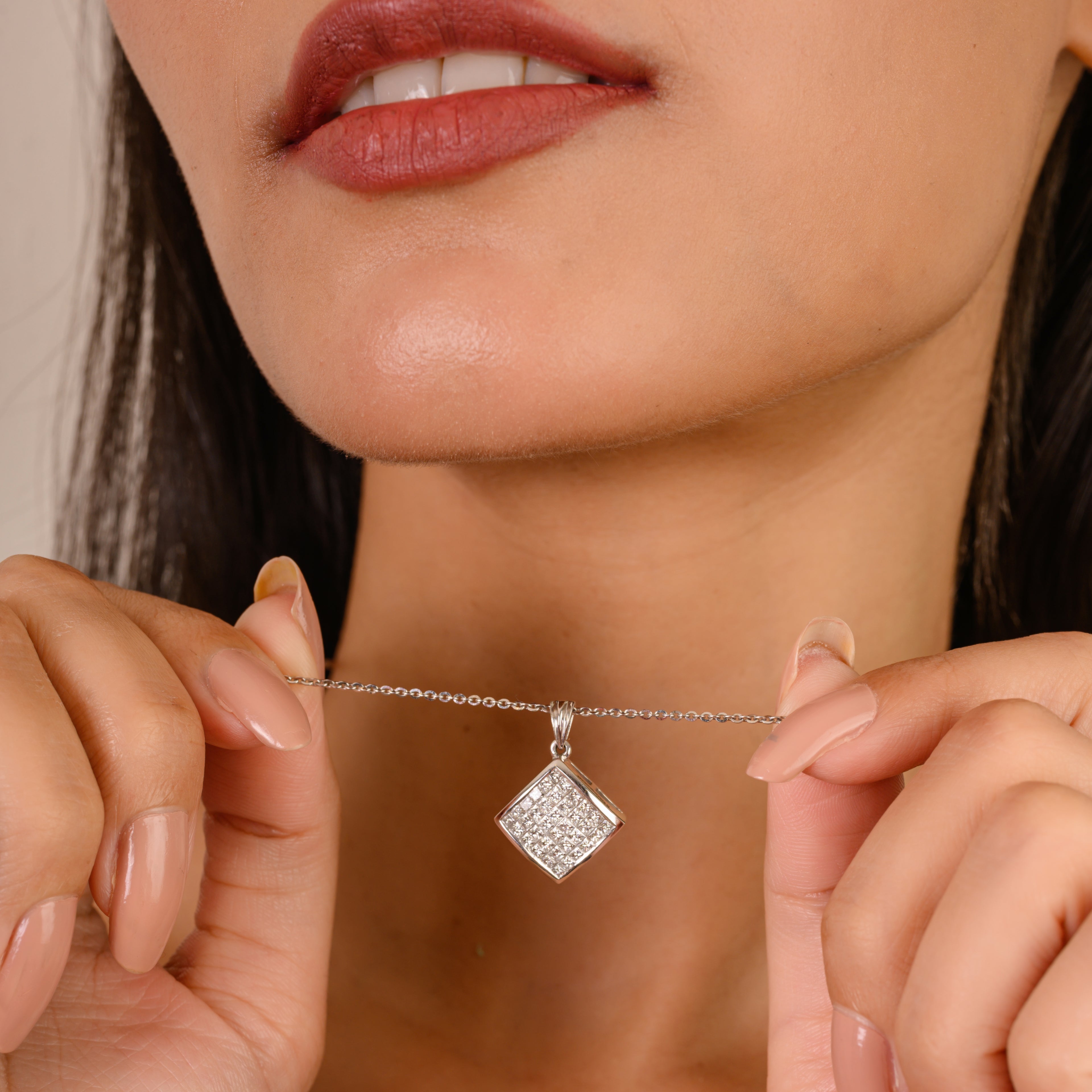 18K Gold Diamond Necklace