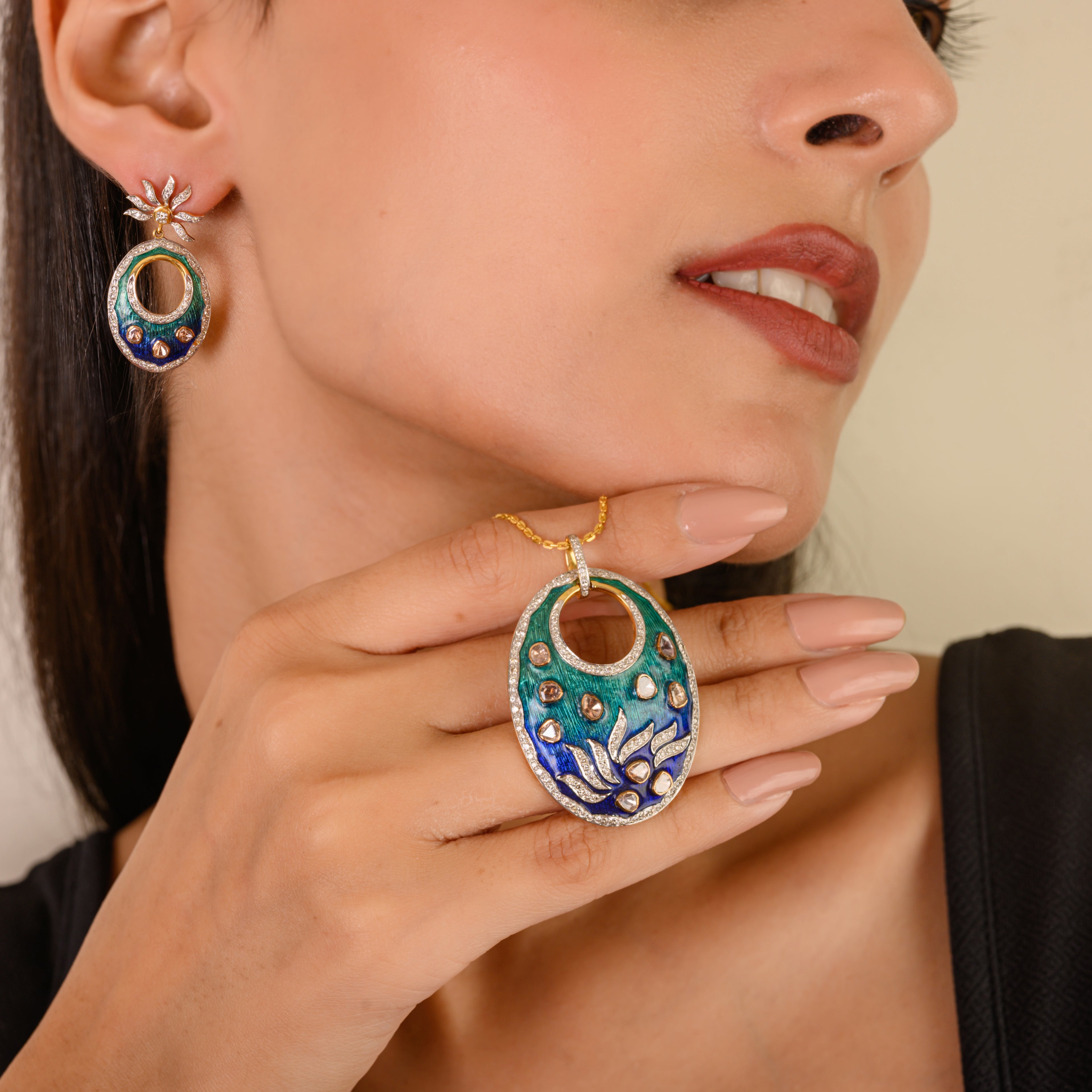 18K gold Meenakari Pendant Necklace