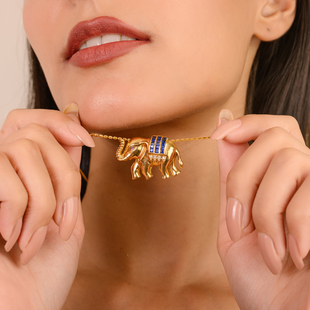 Blue Sapphire Diamond elephant Pendant necklace for Women