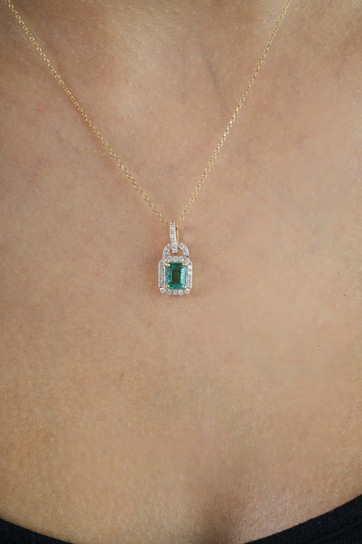 Emerald Diamond Pendant