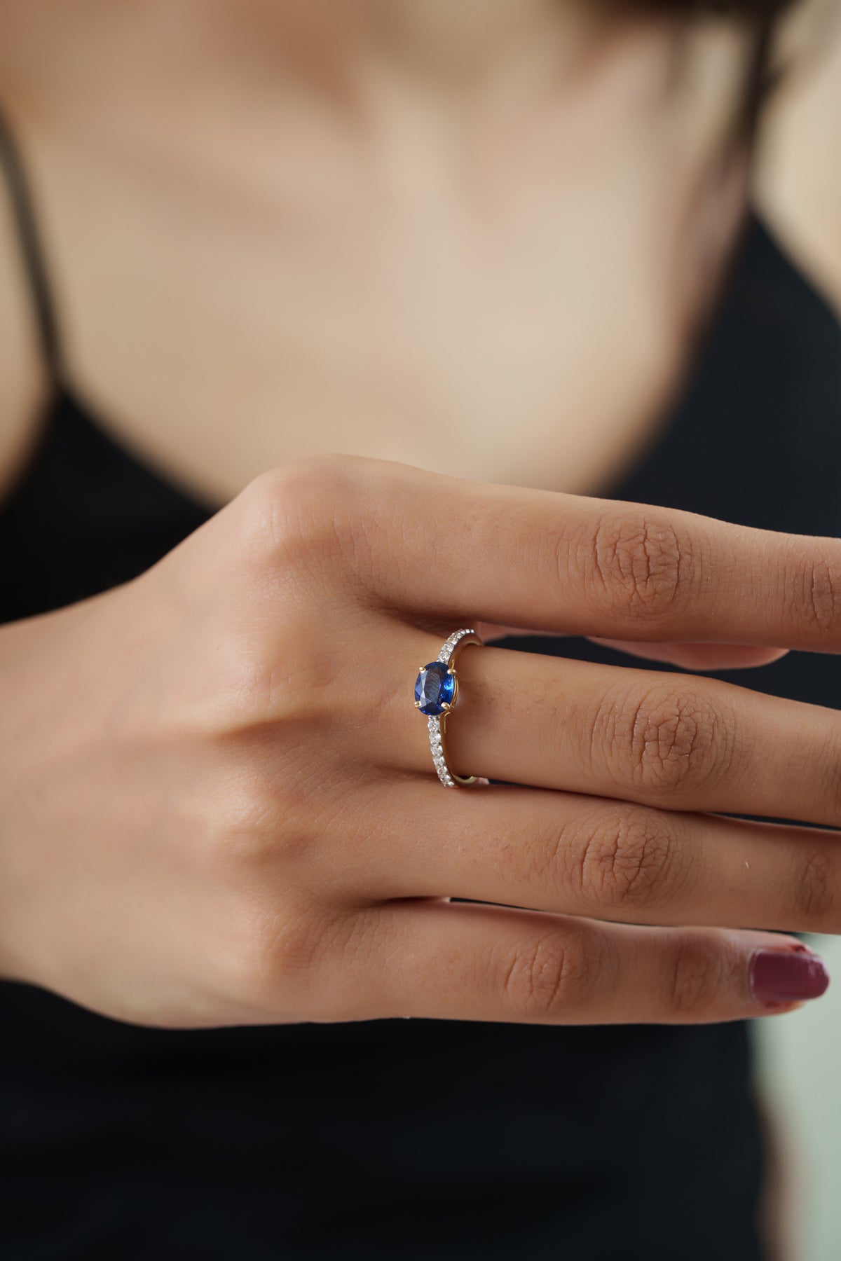 Blue Sapphire & Diamond Ring