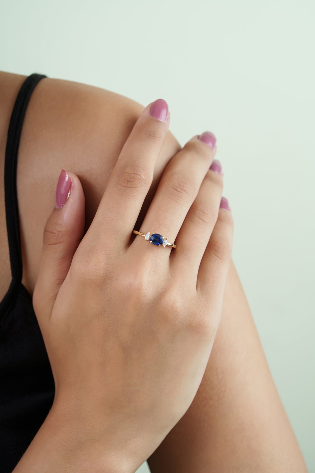 Blue Sapphire Diamond Ring