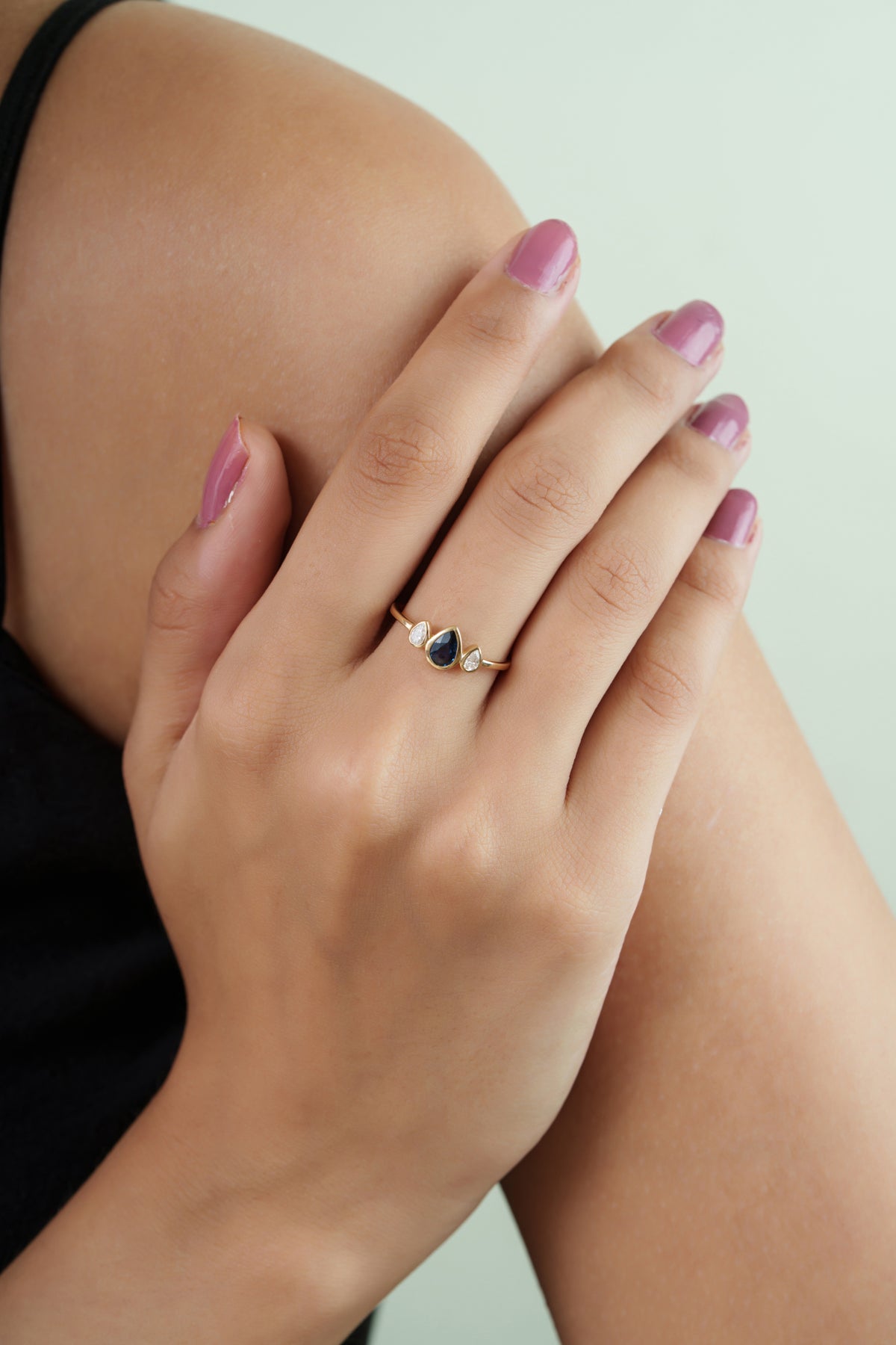 Blue Sapphire Diamond Ring