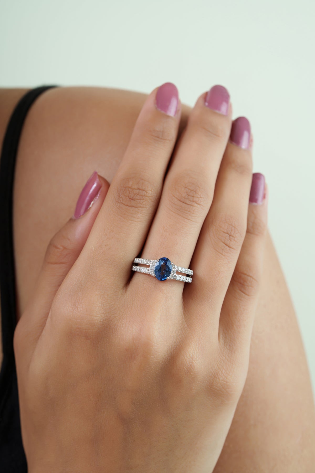 Blue Sapphire Diamond Split Shank Ring