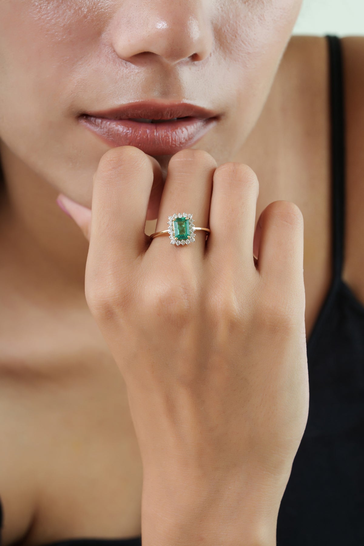 Emerald Diamond Halo Ring