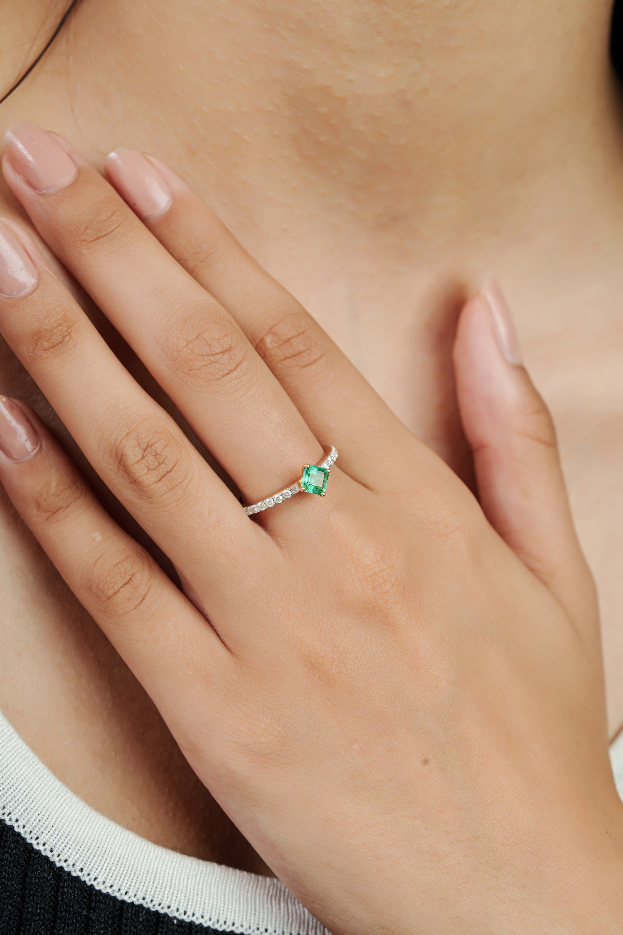 Emerald Diamond Ring