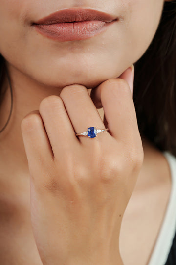 Natural Blue Sapphire Diamond Ring