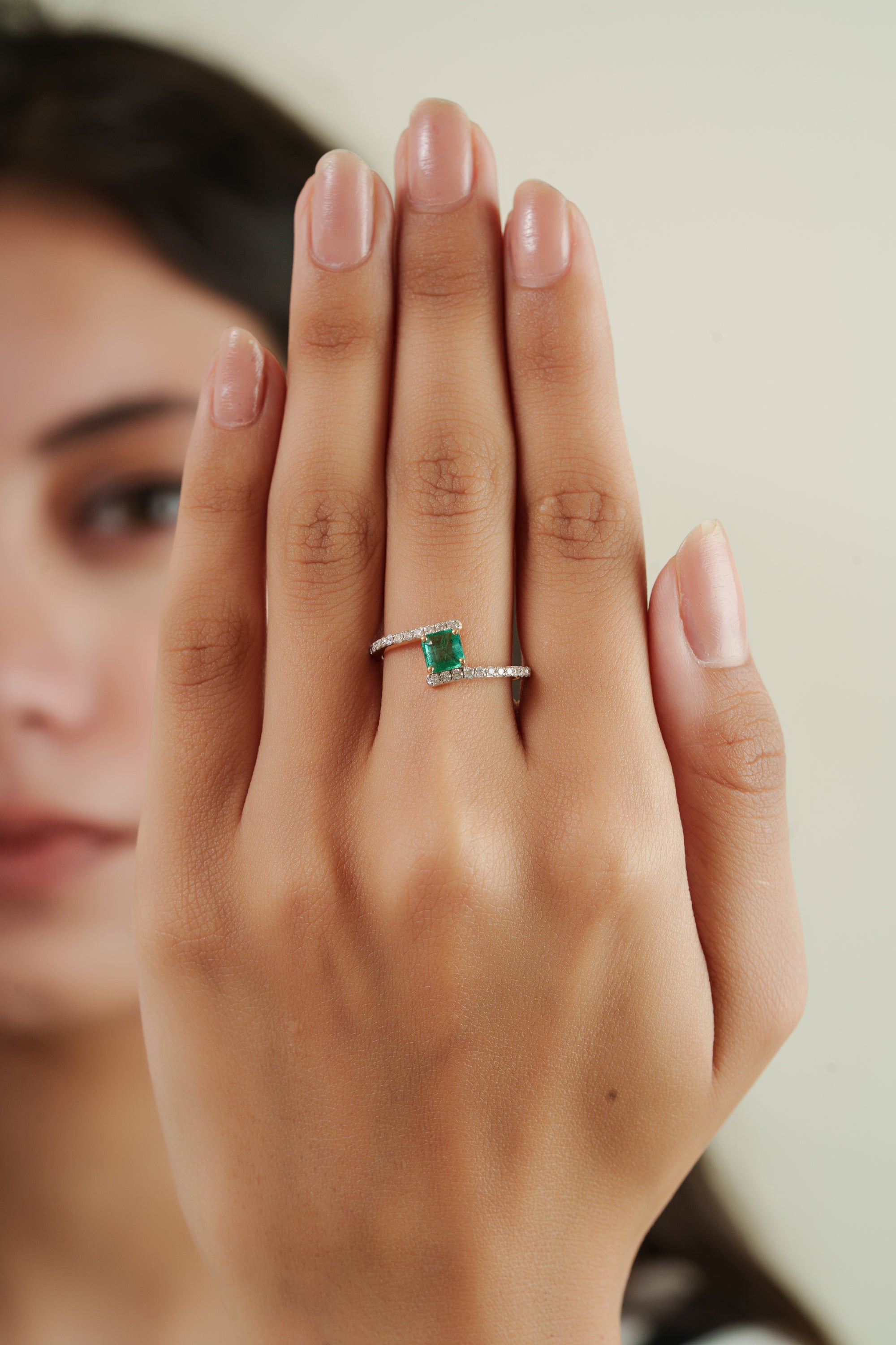 Natural Emerald Diamond Ring