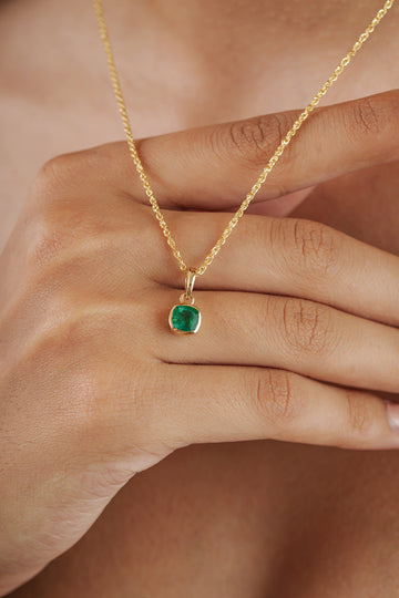 Natural Emerald Pendant Necklace