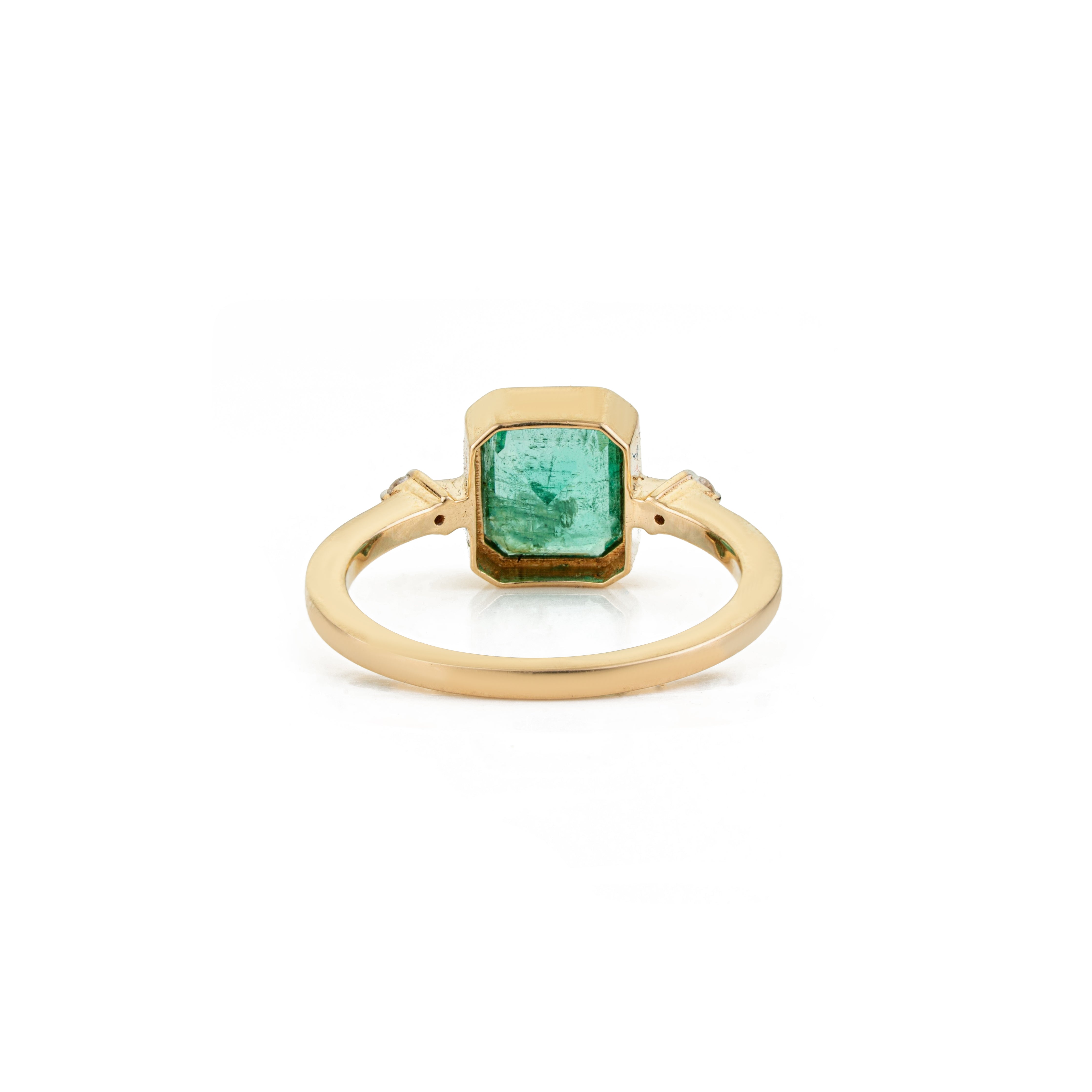 Natural Emerald Diamond Ring