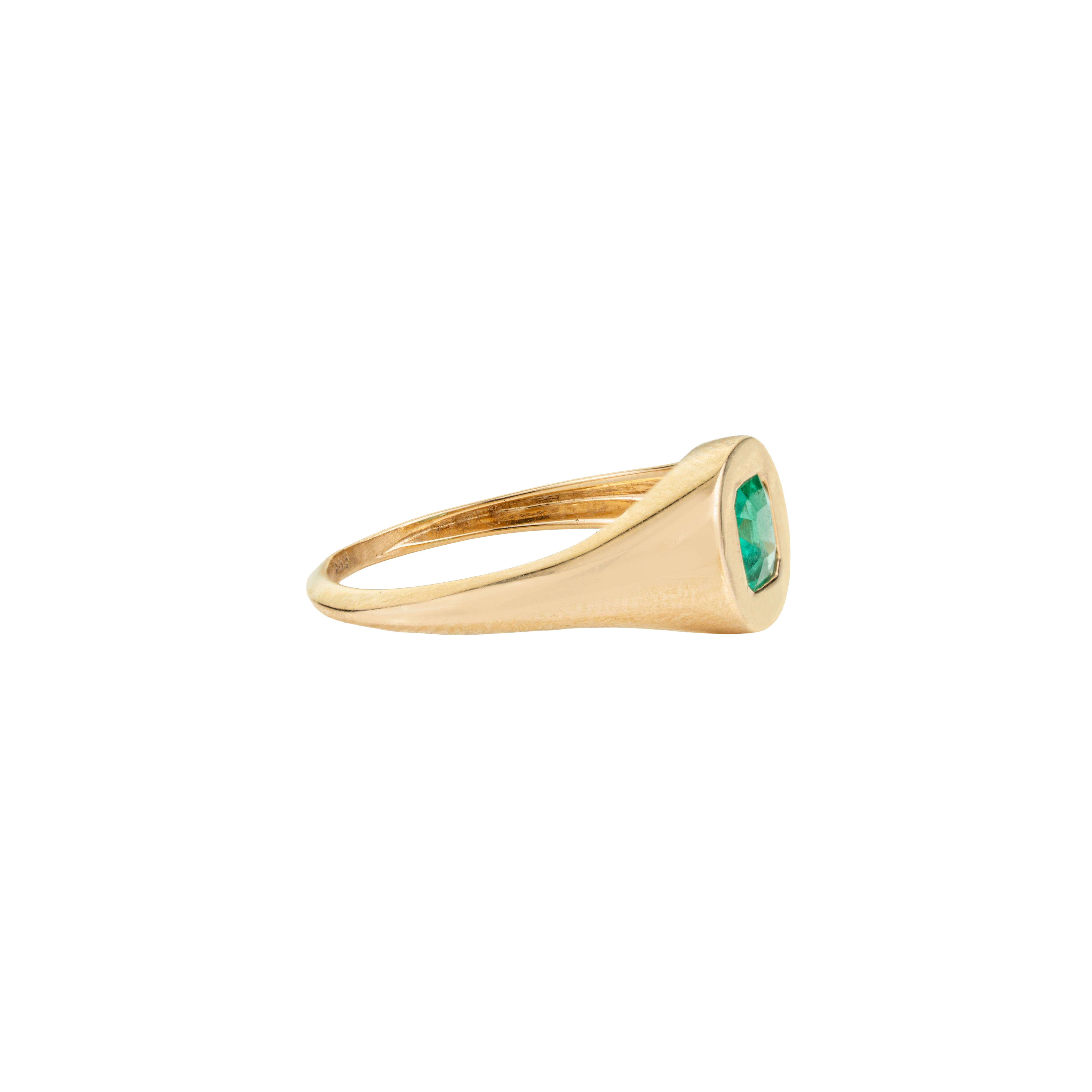 Natural Emerald Signet Ring