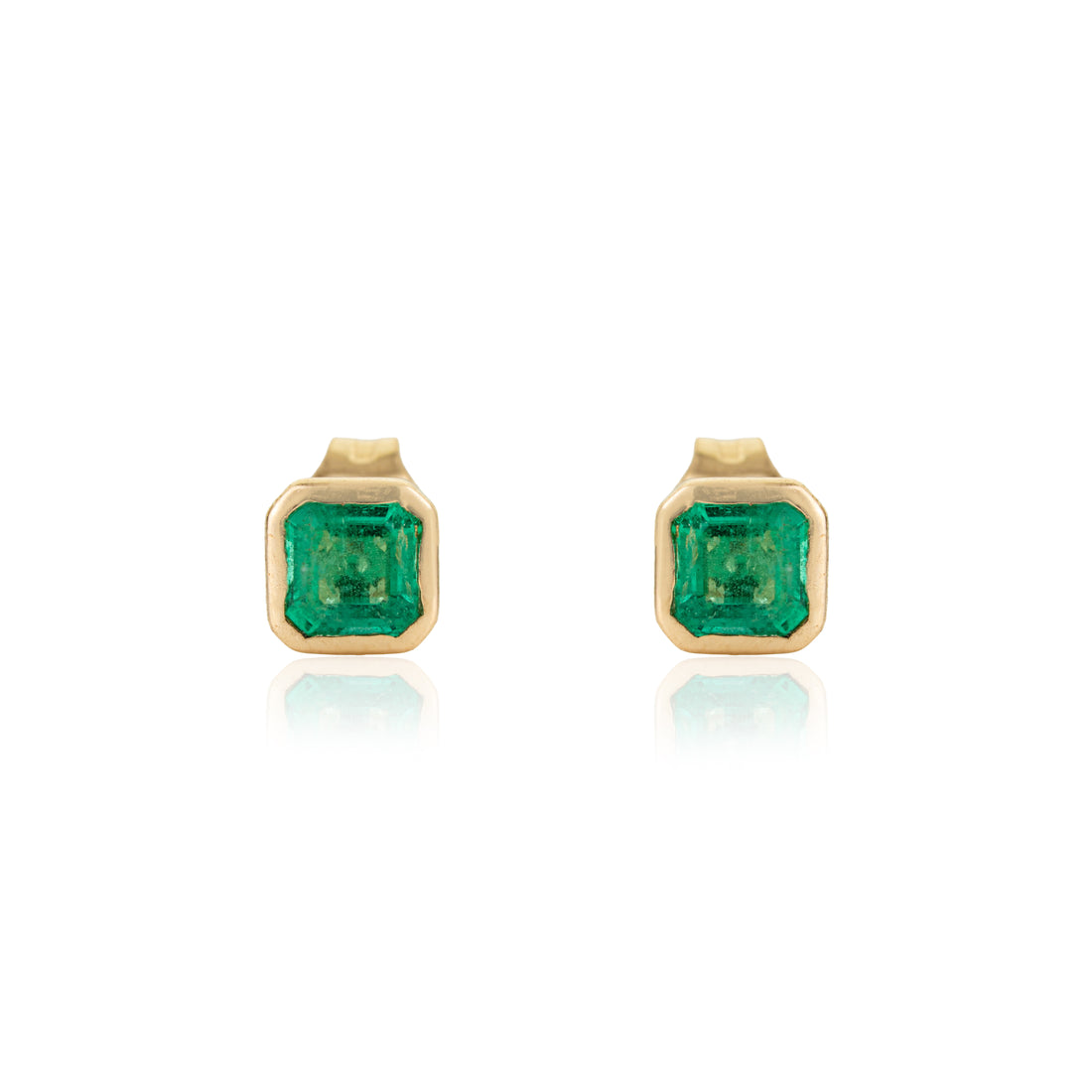 Natural Emerald Stud Earring