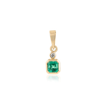 Emerald Diamond Pendant Necklace