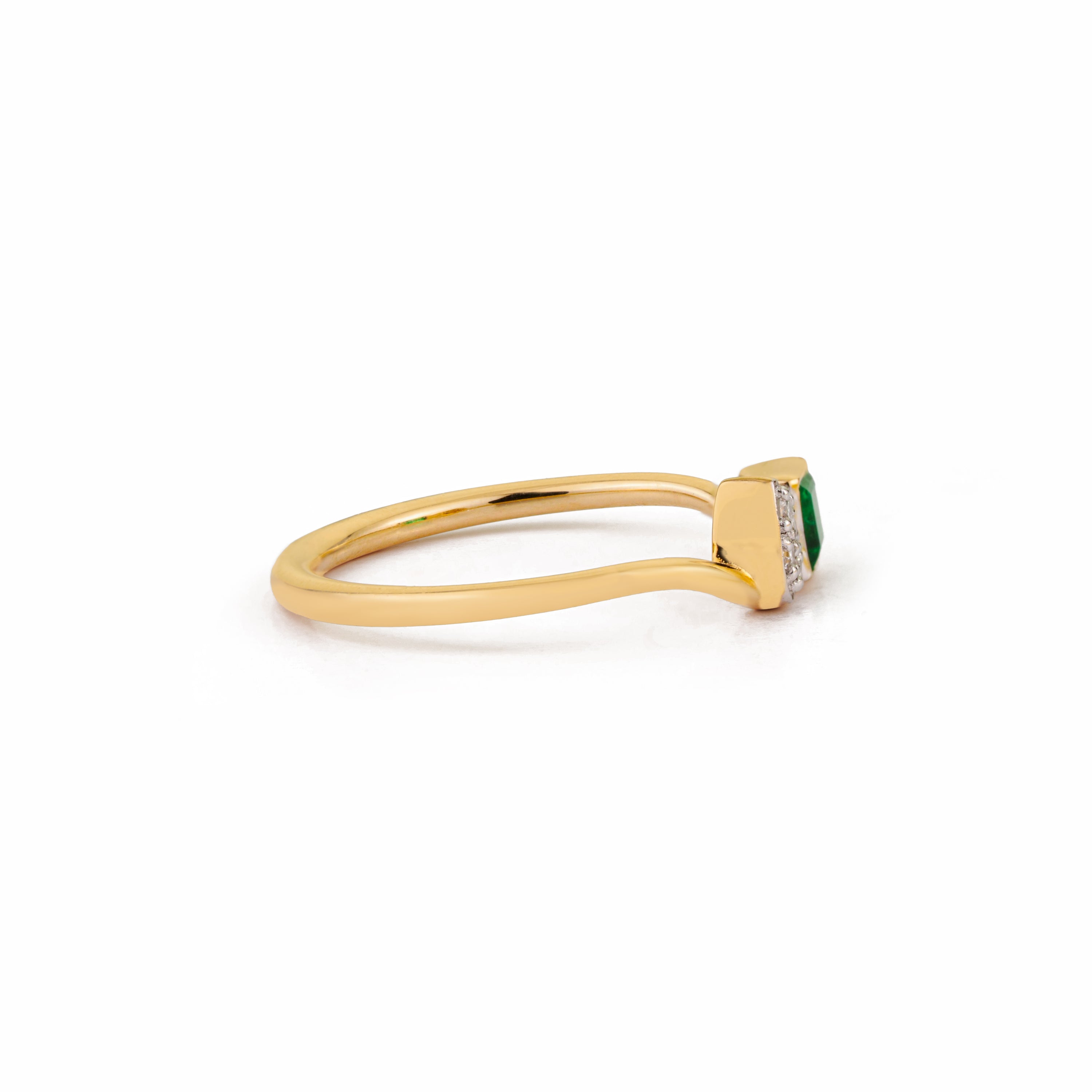 Emerald Diamond Ring