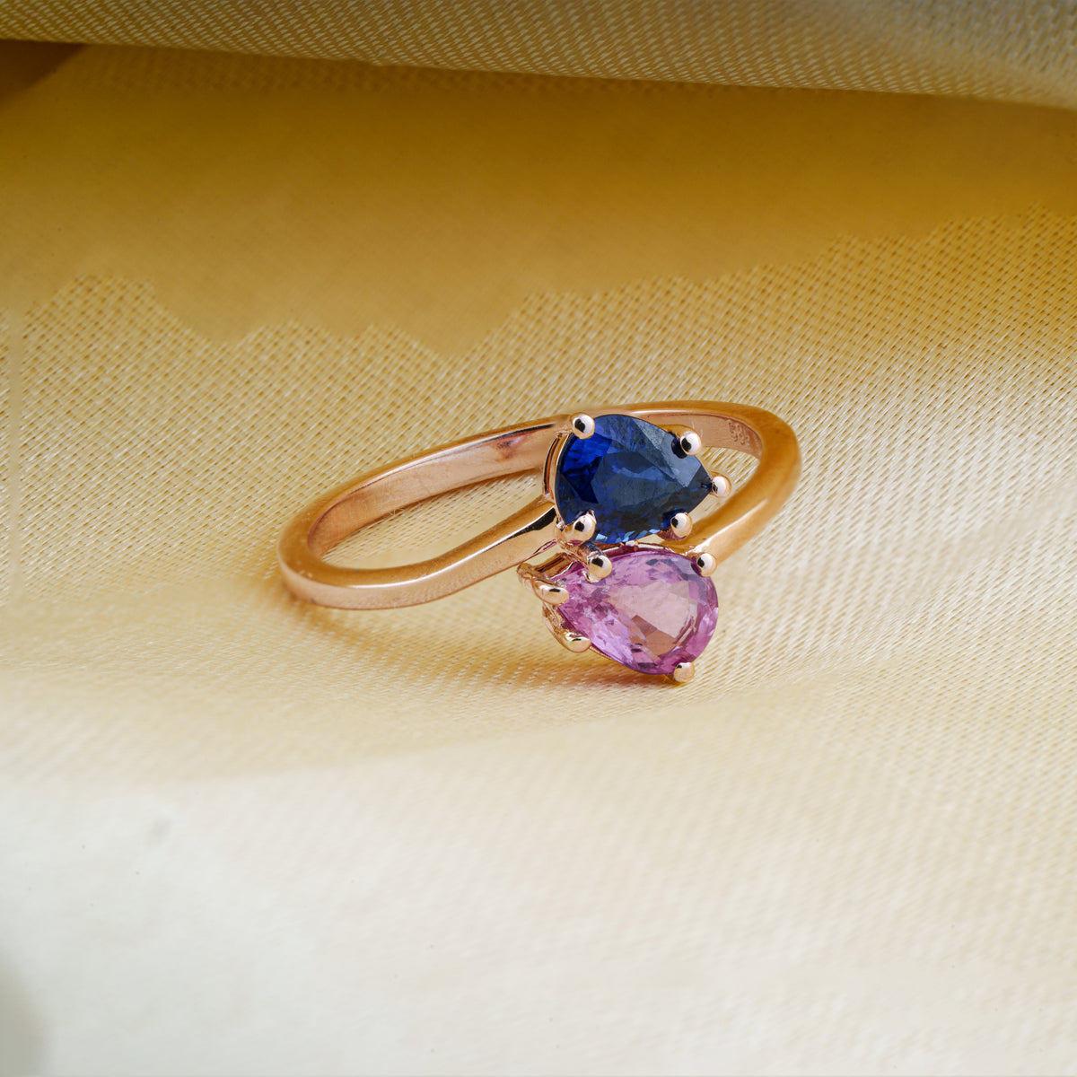 Pink & Blue Sapphire Toi et Moi Ring