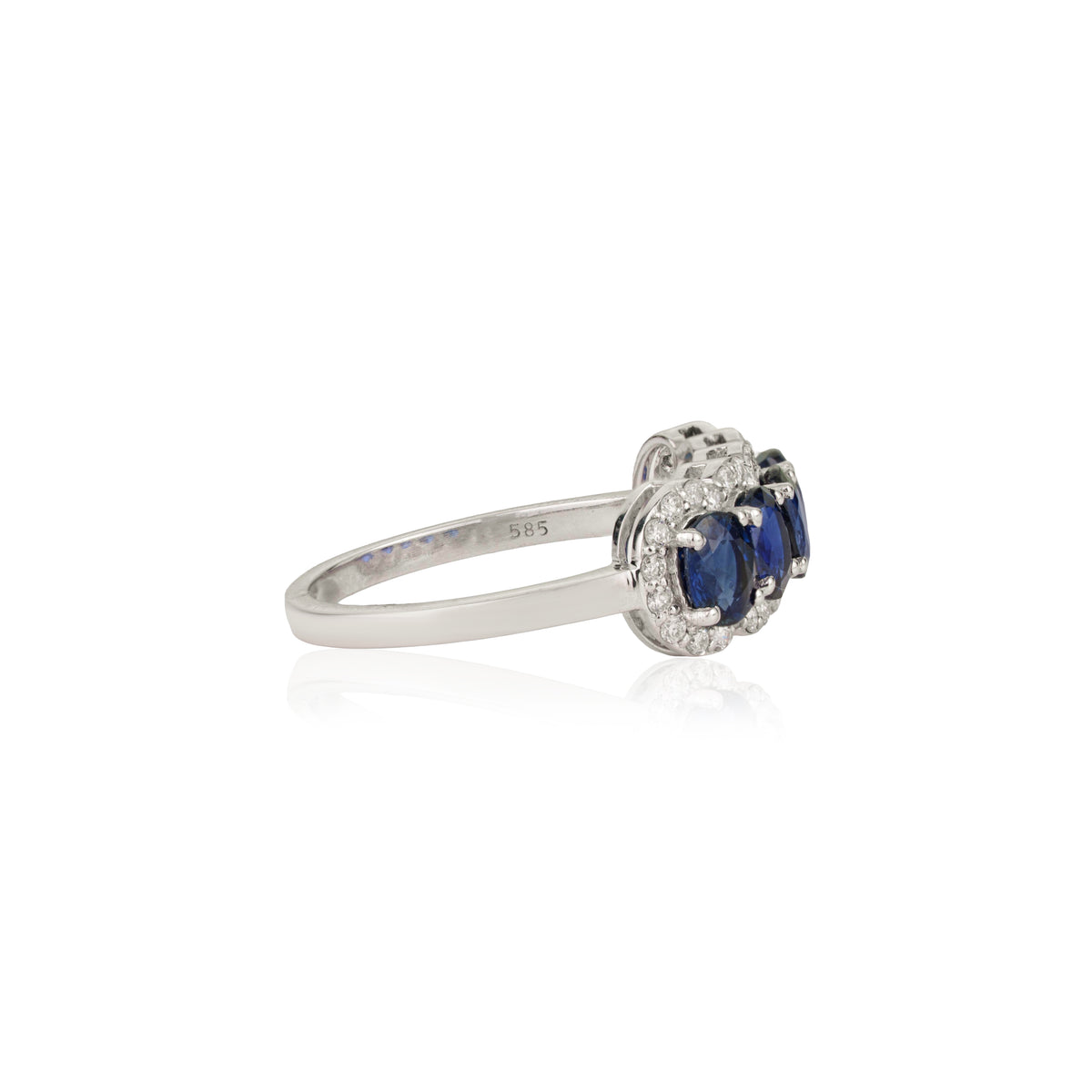 Blue Sapphire Diamond Ring