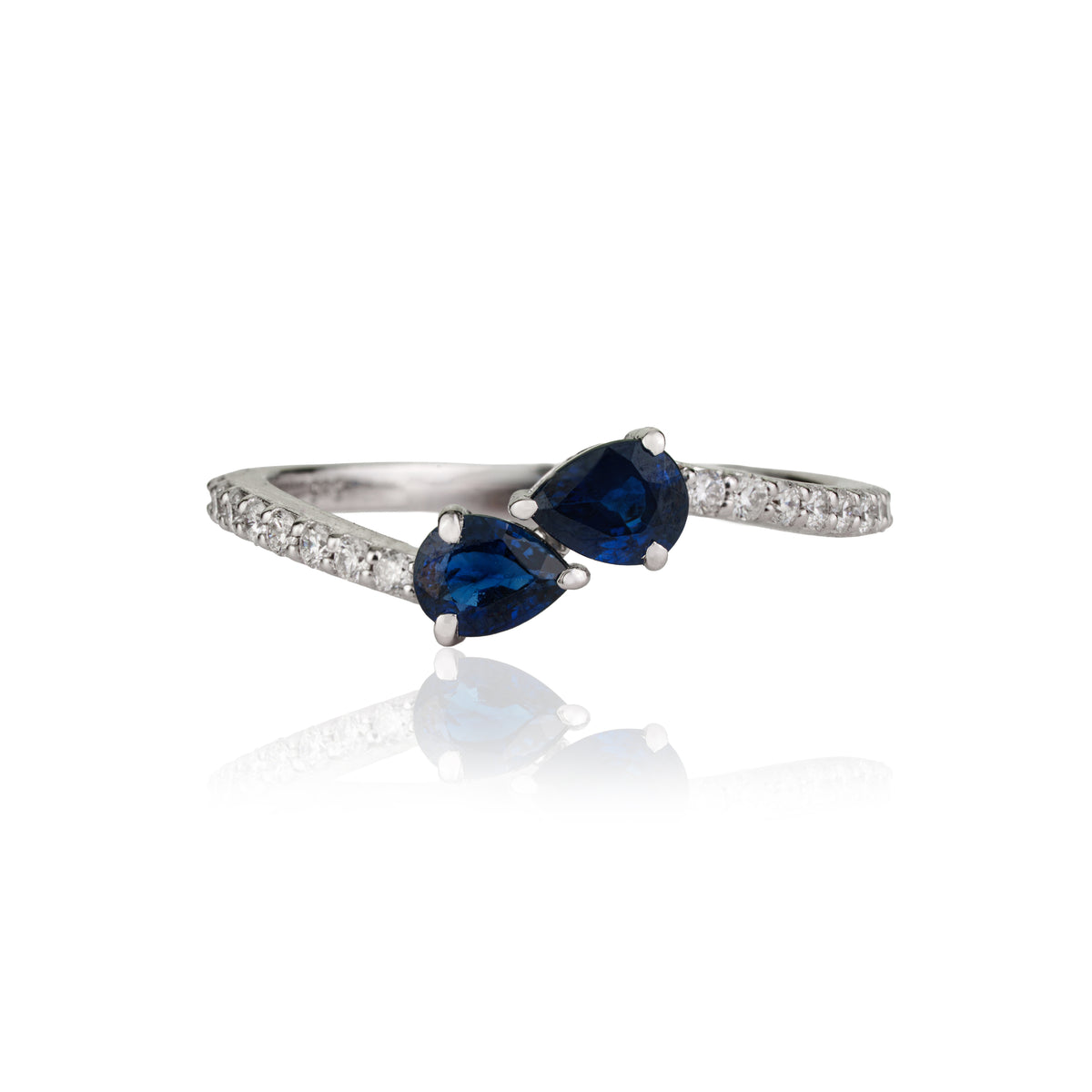Blue Sapphire Toi et Moi Ring