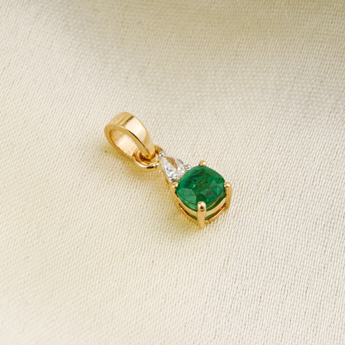 Natural Cushion Cut Emerald Diamond Pendant