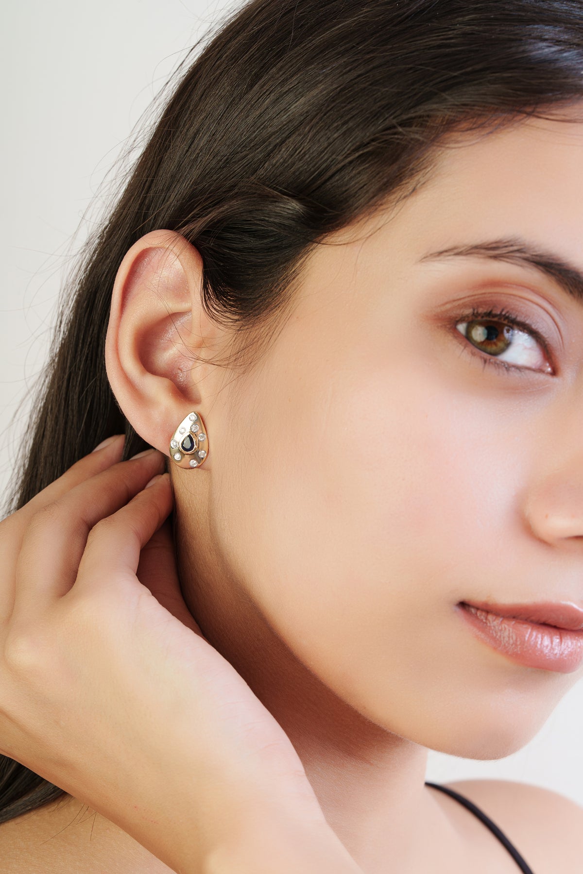Blue Sapphire Diamond Stud Earrings