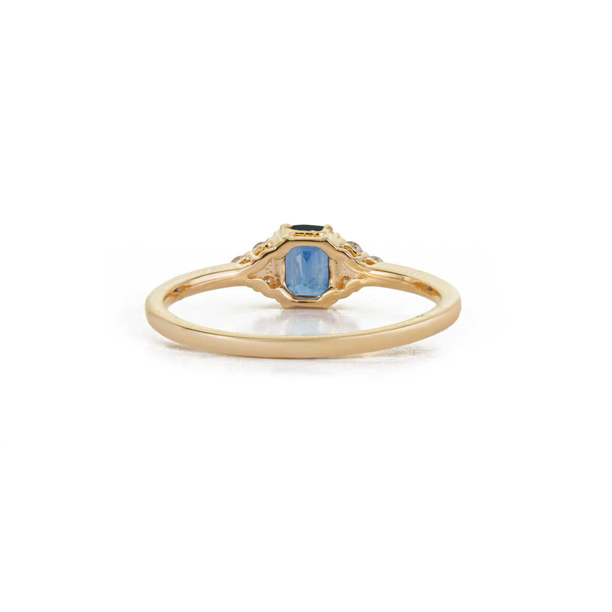 Blue Sapphire Diamond Ring