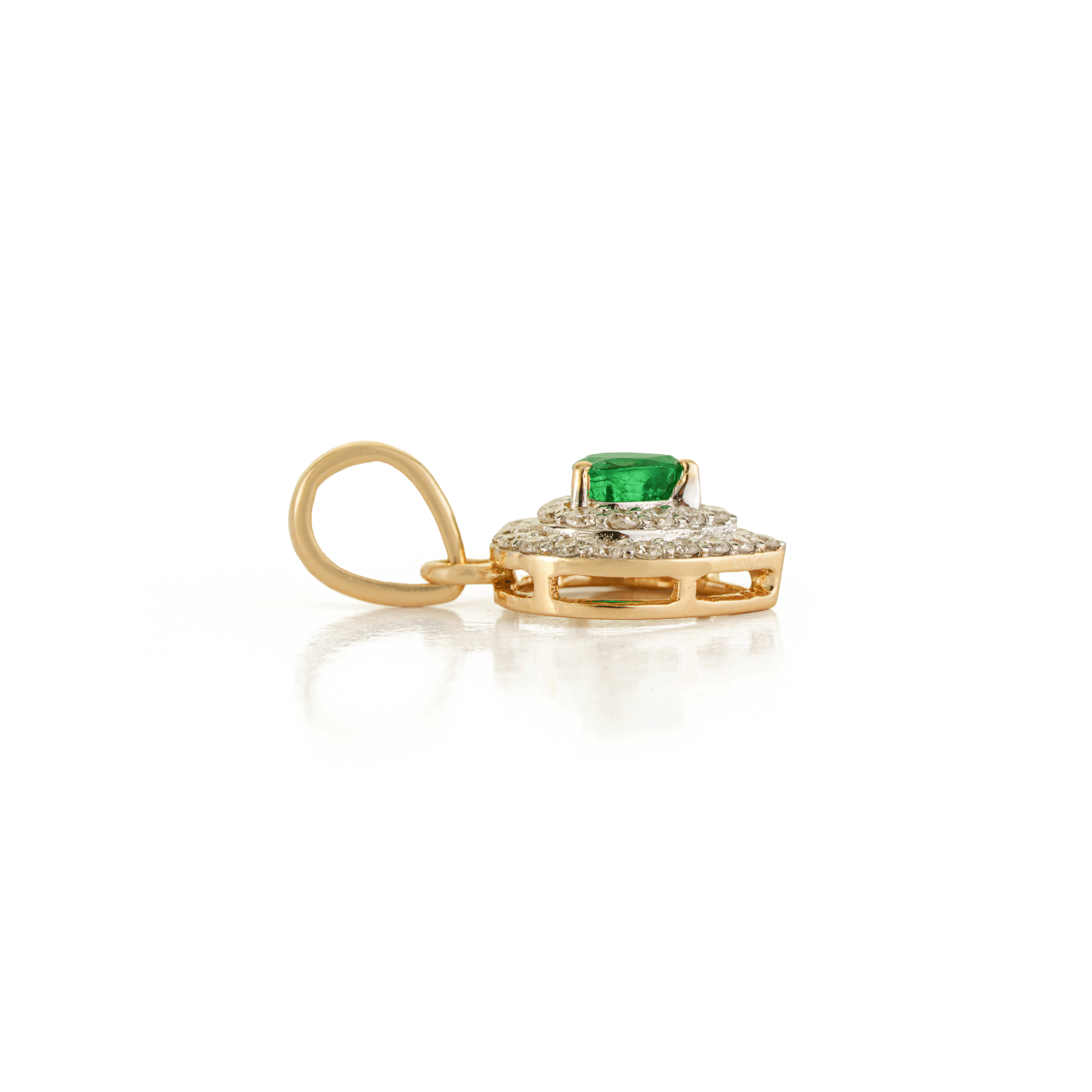 Emerald Heart Pendant with Diamond