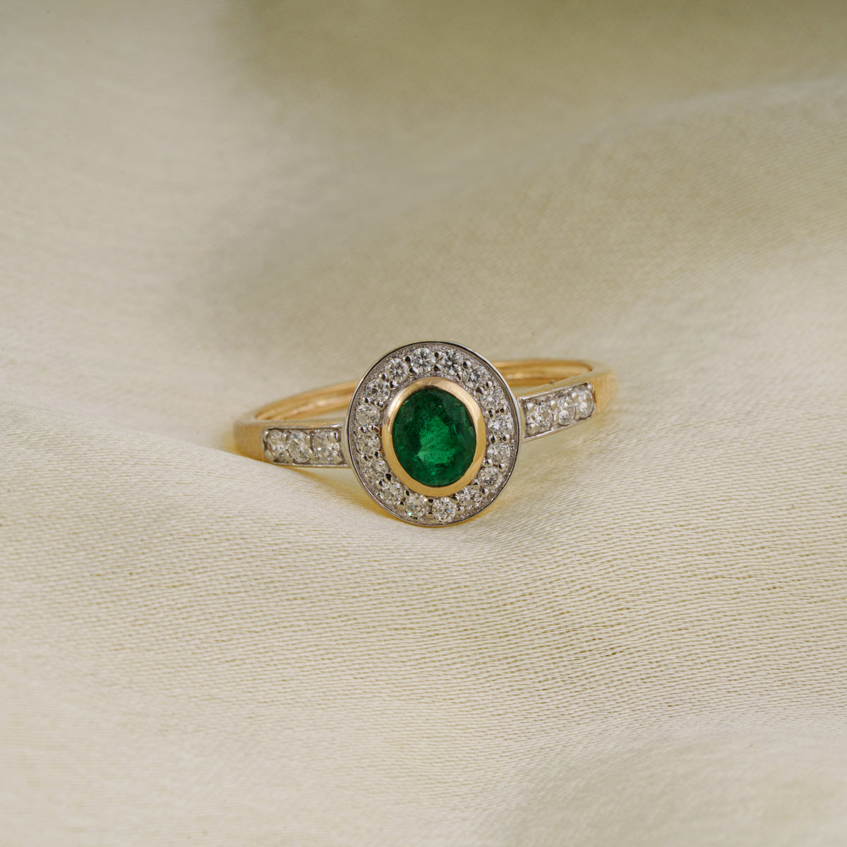 Emerald Diamond Halo Ring
