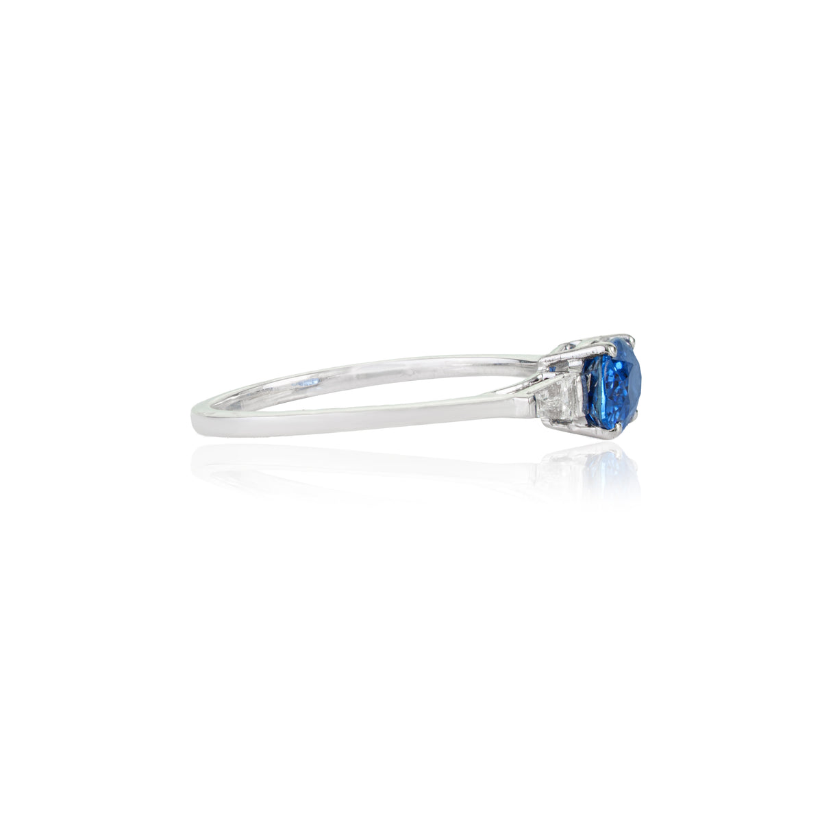 Oval Blue Sapphire Diamond Ring