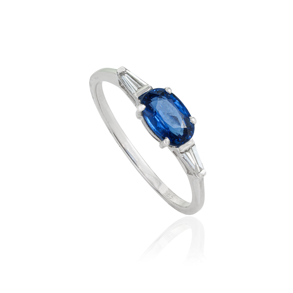 Oval Blue Sapphire Diamond Ring