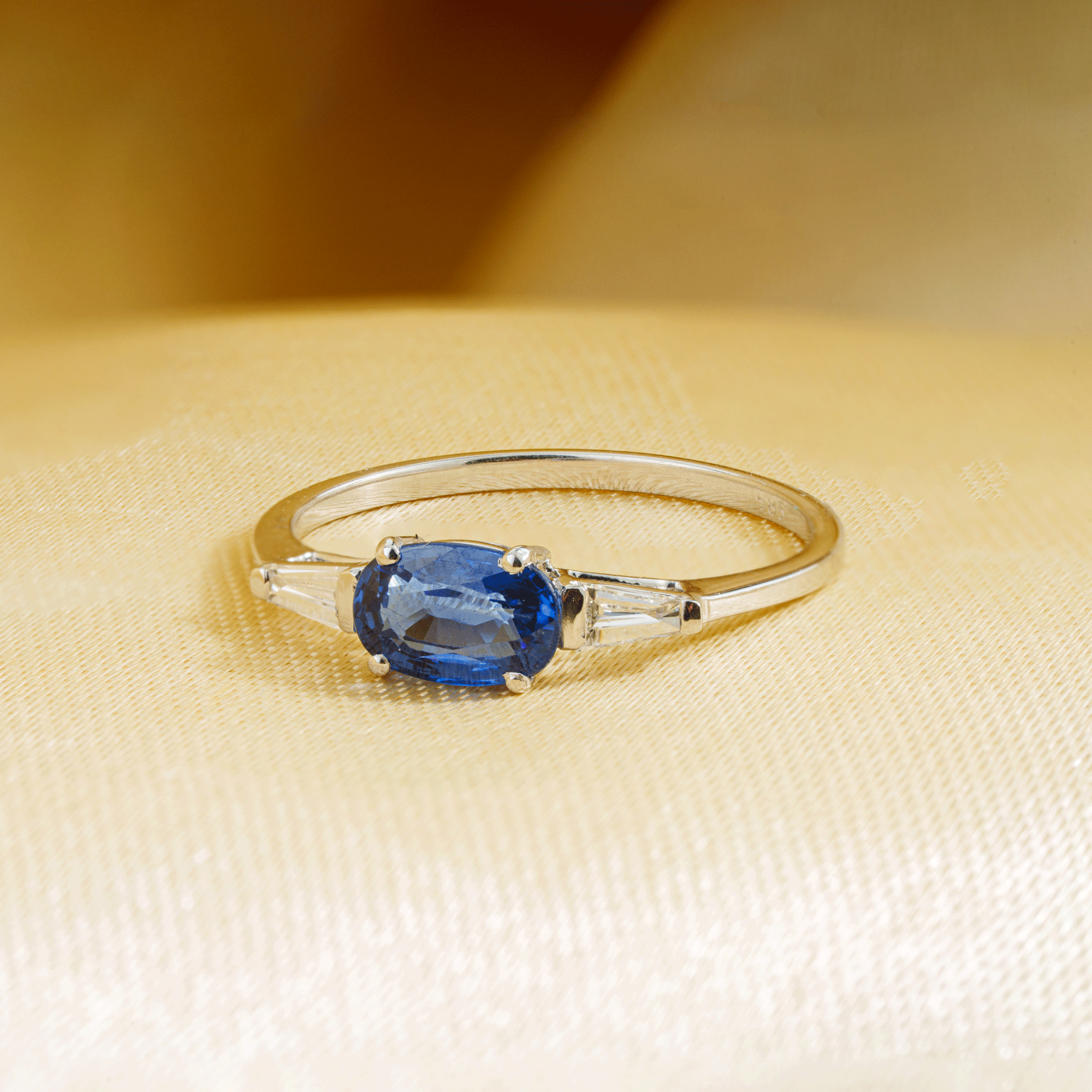 Oval Blue Sapphire Diamond Ring