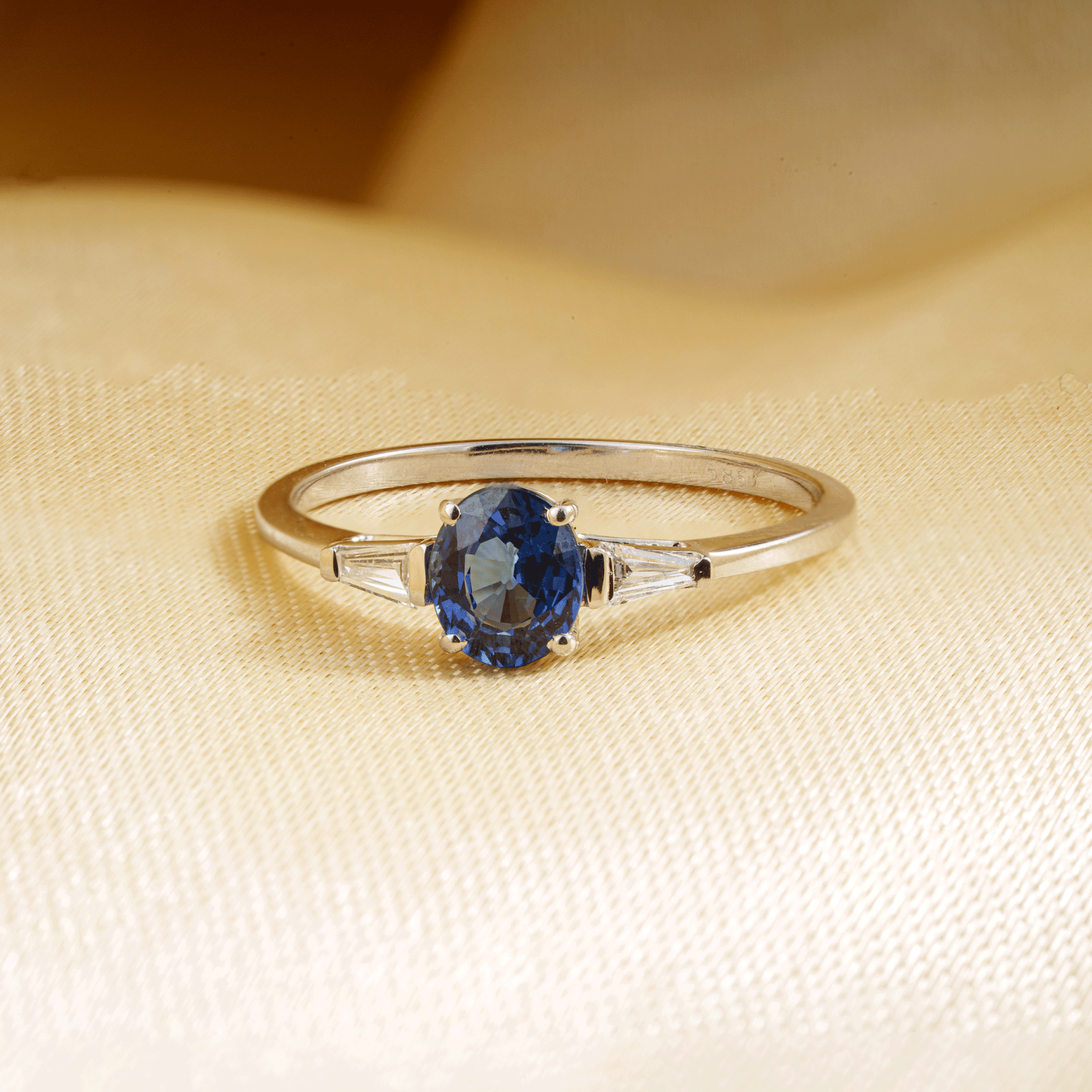Sapphire Diamond Ring