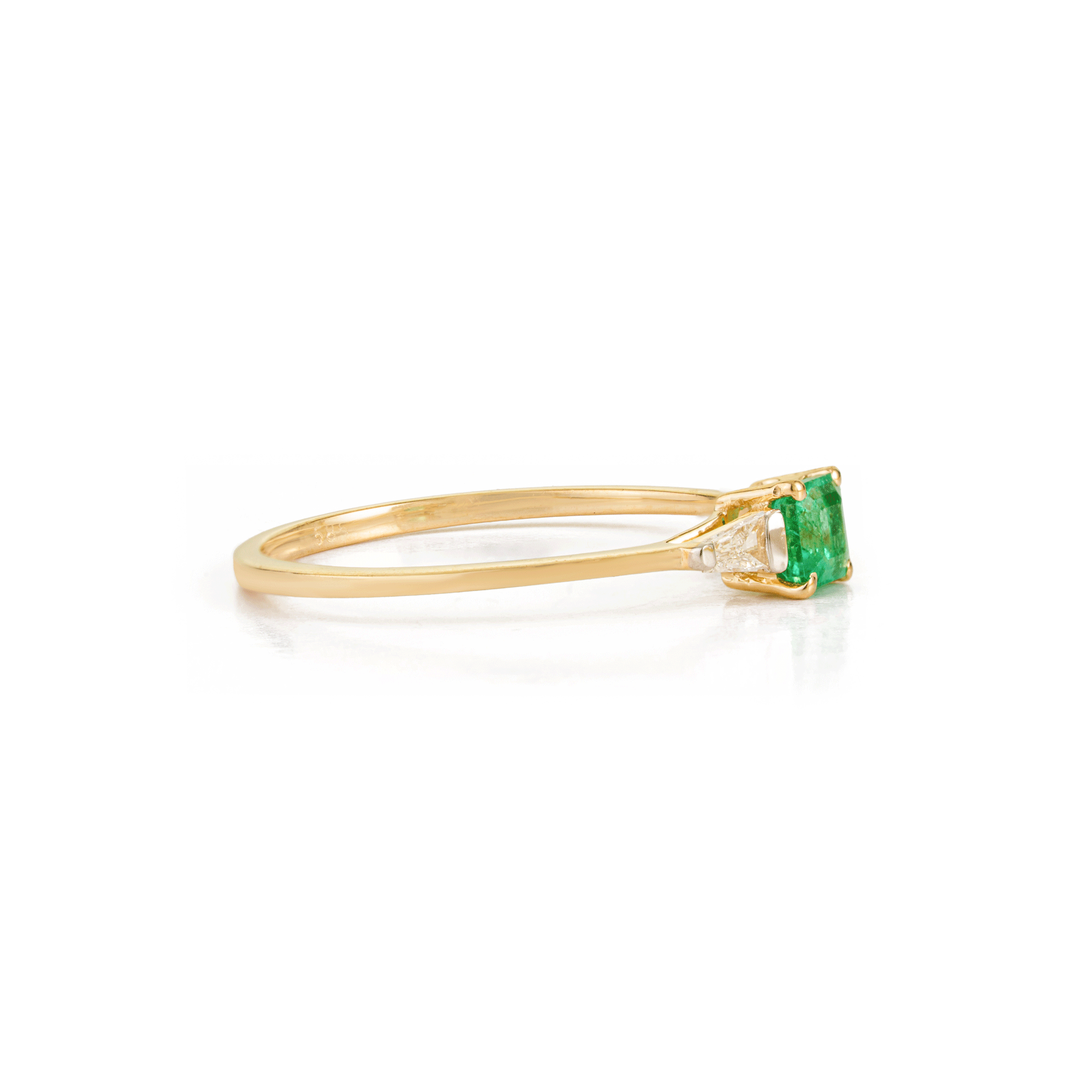 Emerald & Diamond Ring