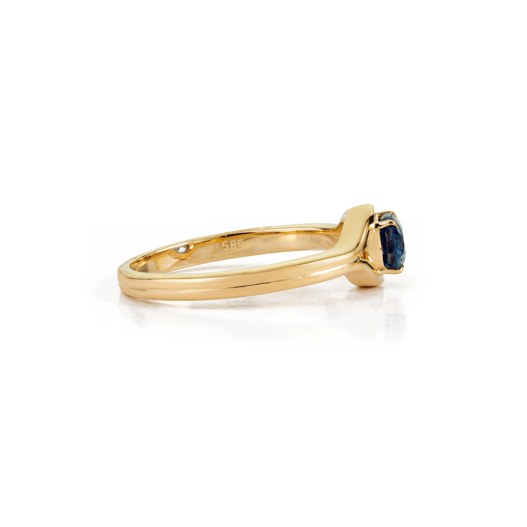 Blue Sapphire Gold Ring
