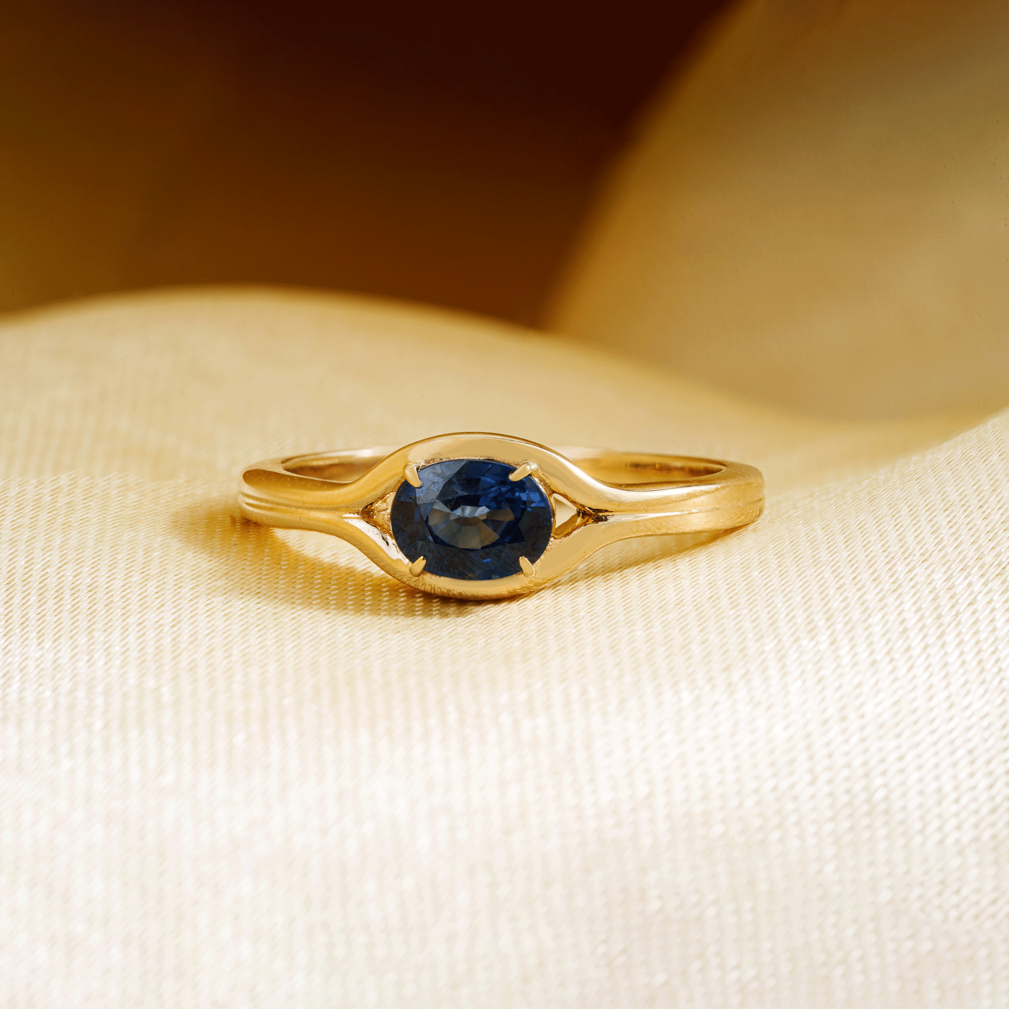 Blue Sapphire Gold Ring