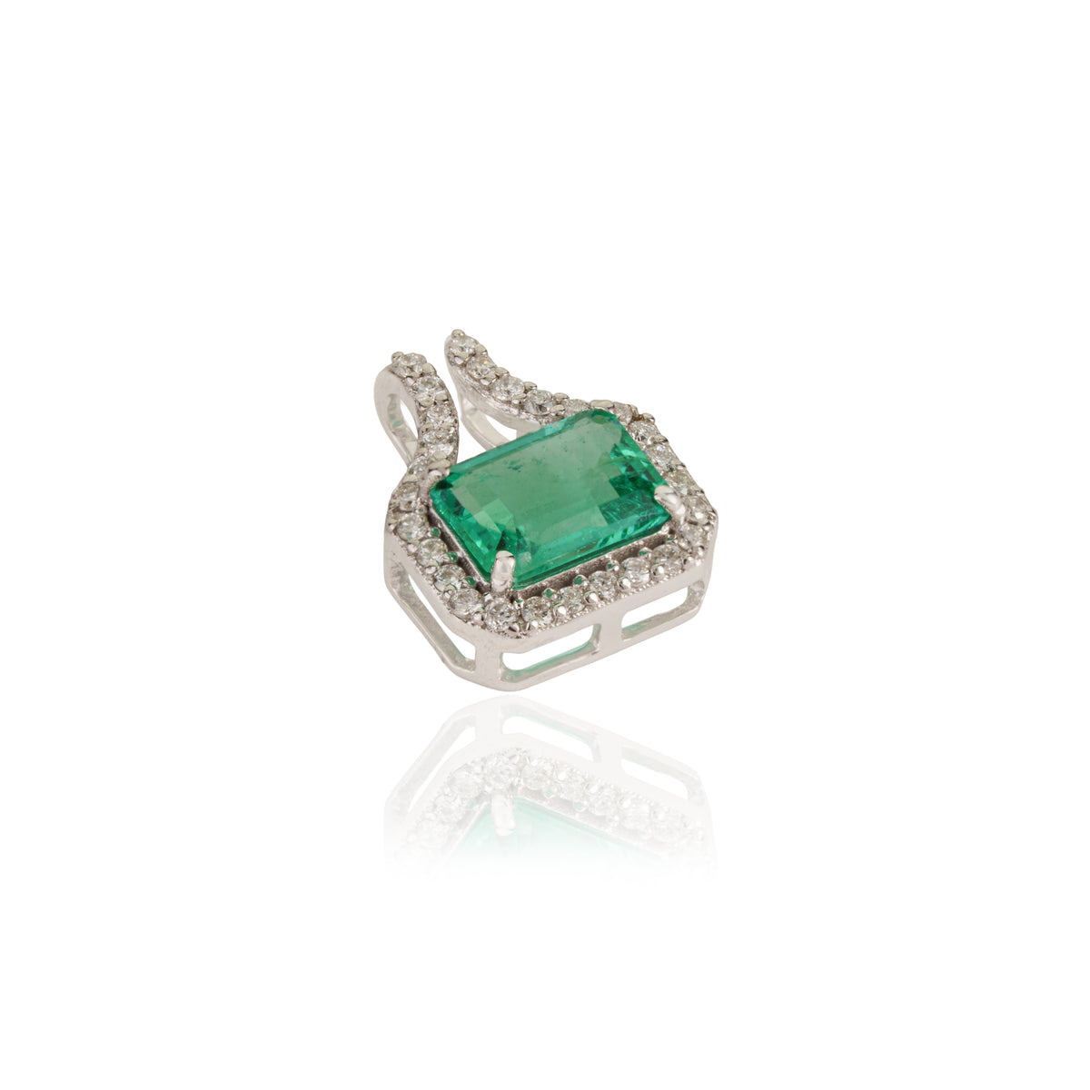 Emerald Diamond Pendant