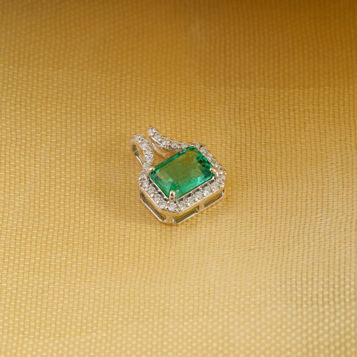 Emerald Diamond Pendant