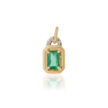 Emerald Diamond Pendant Necklace